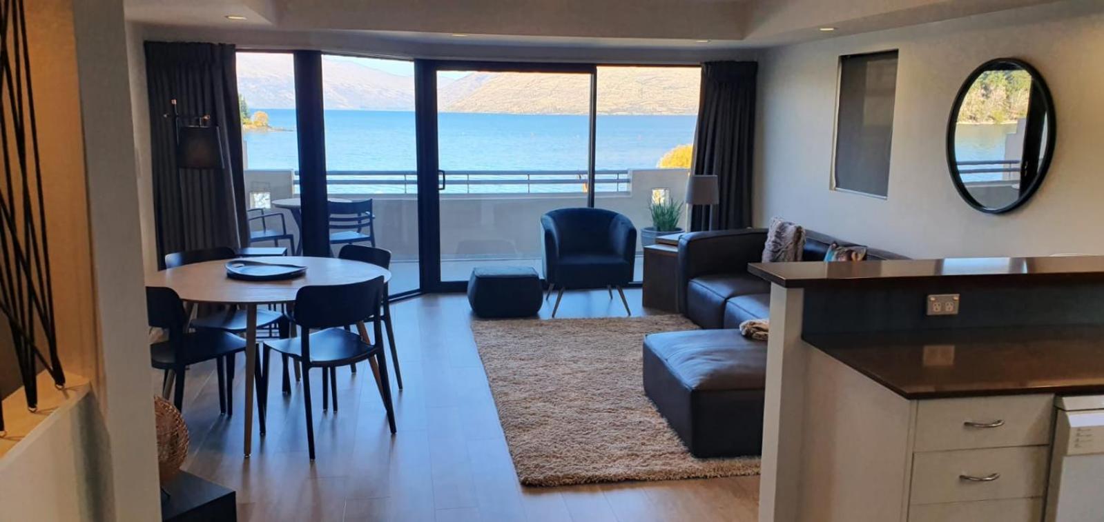 Apartment - Split Level