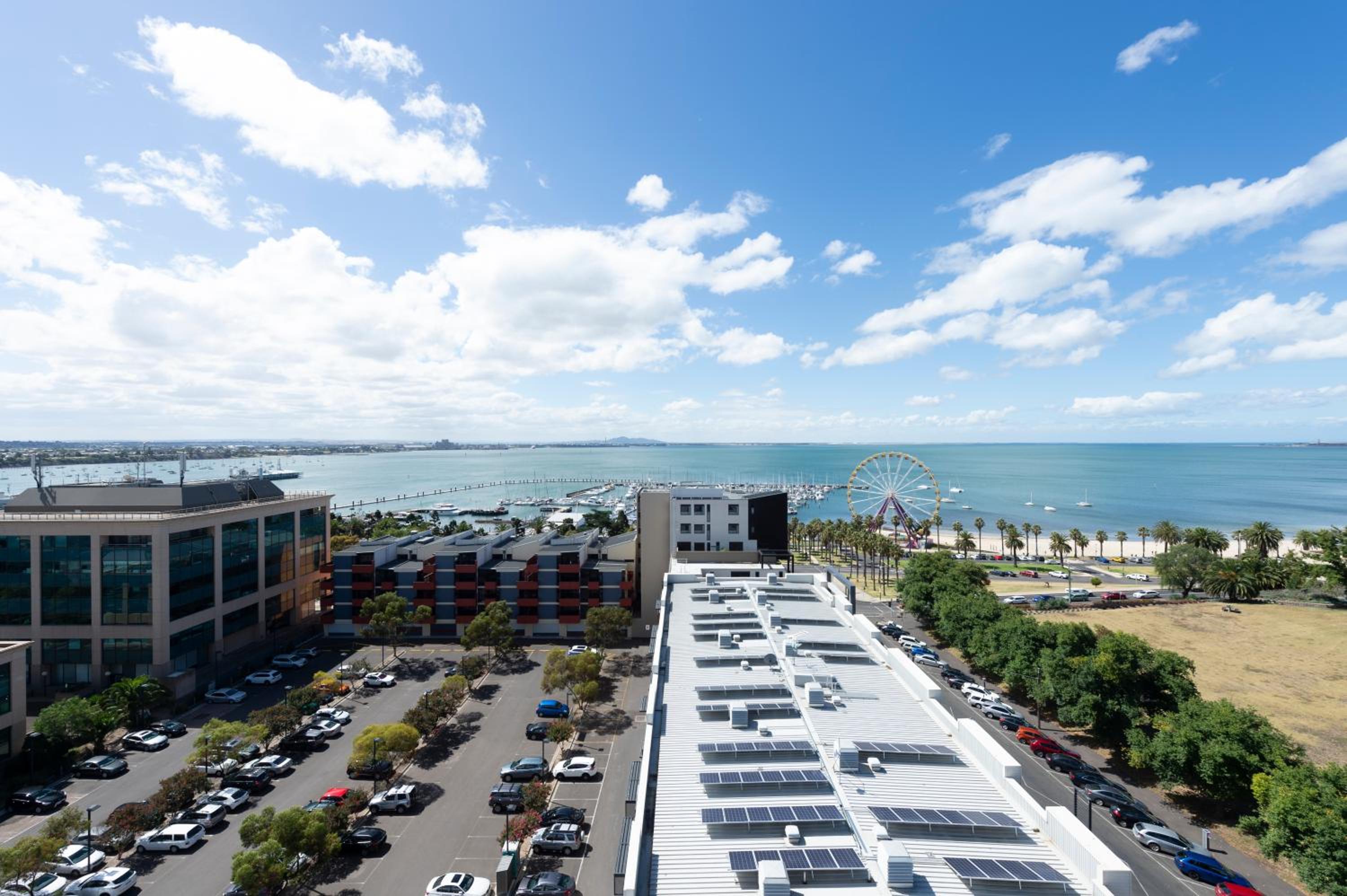 Two-Bedroom Apartment with Ocean View - Photo 3