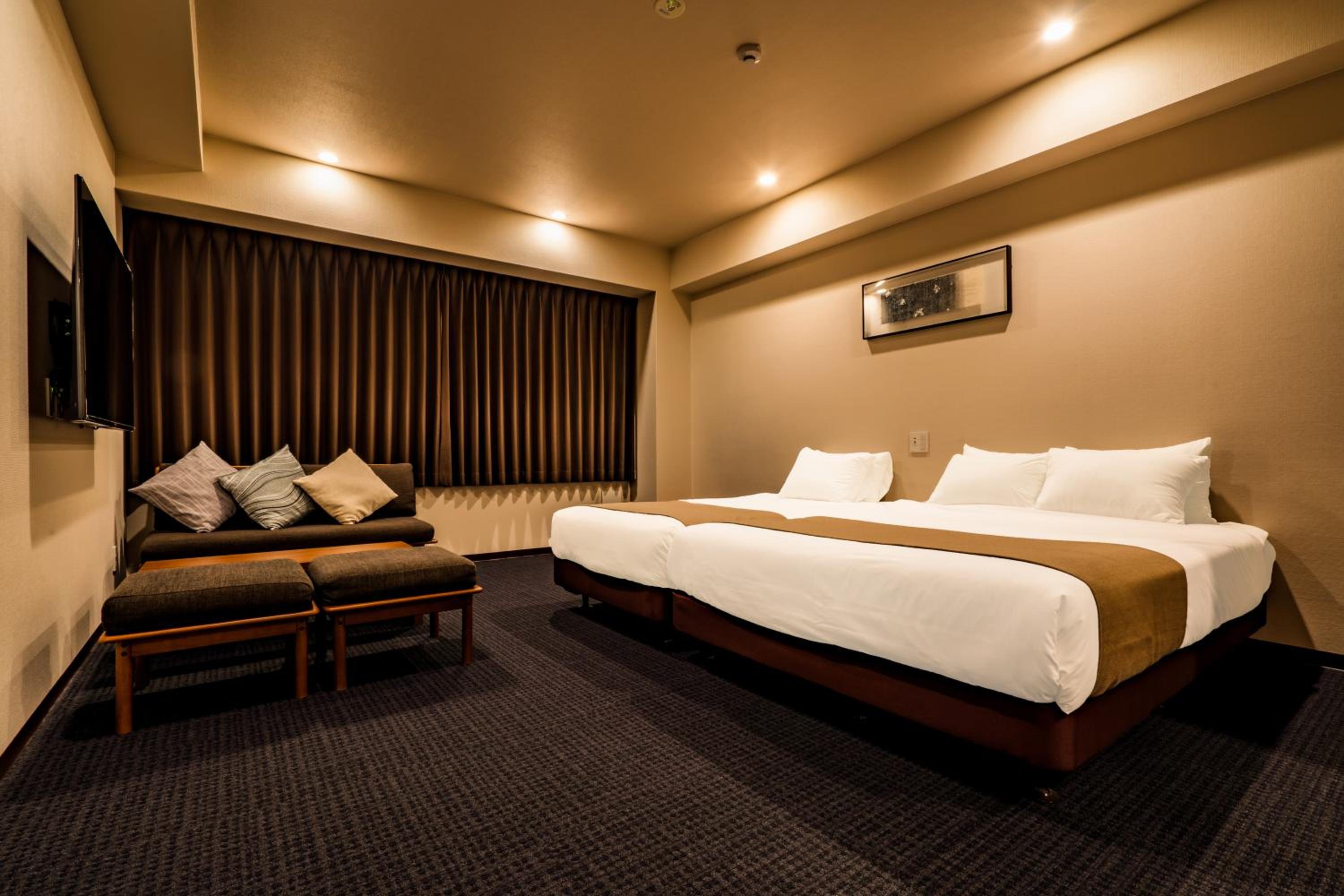 Family Suite - Photo 1