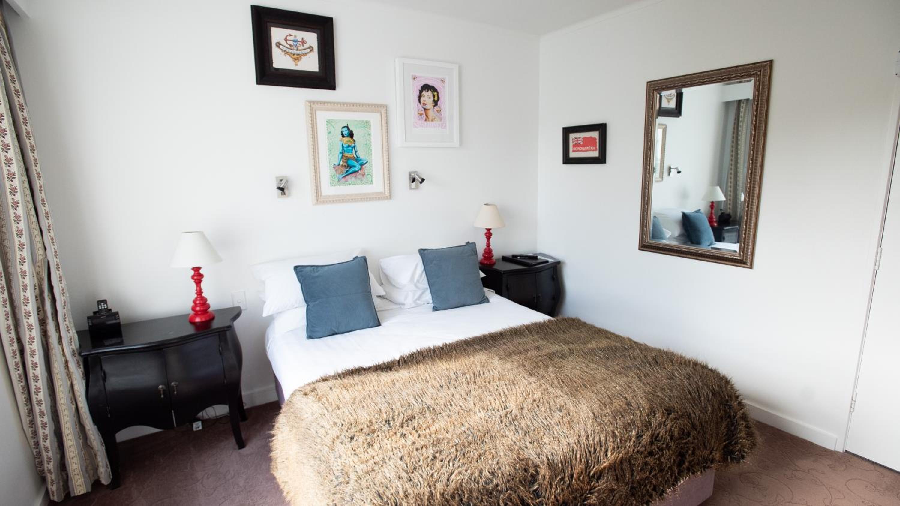 Small Double Room - Photo 3