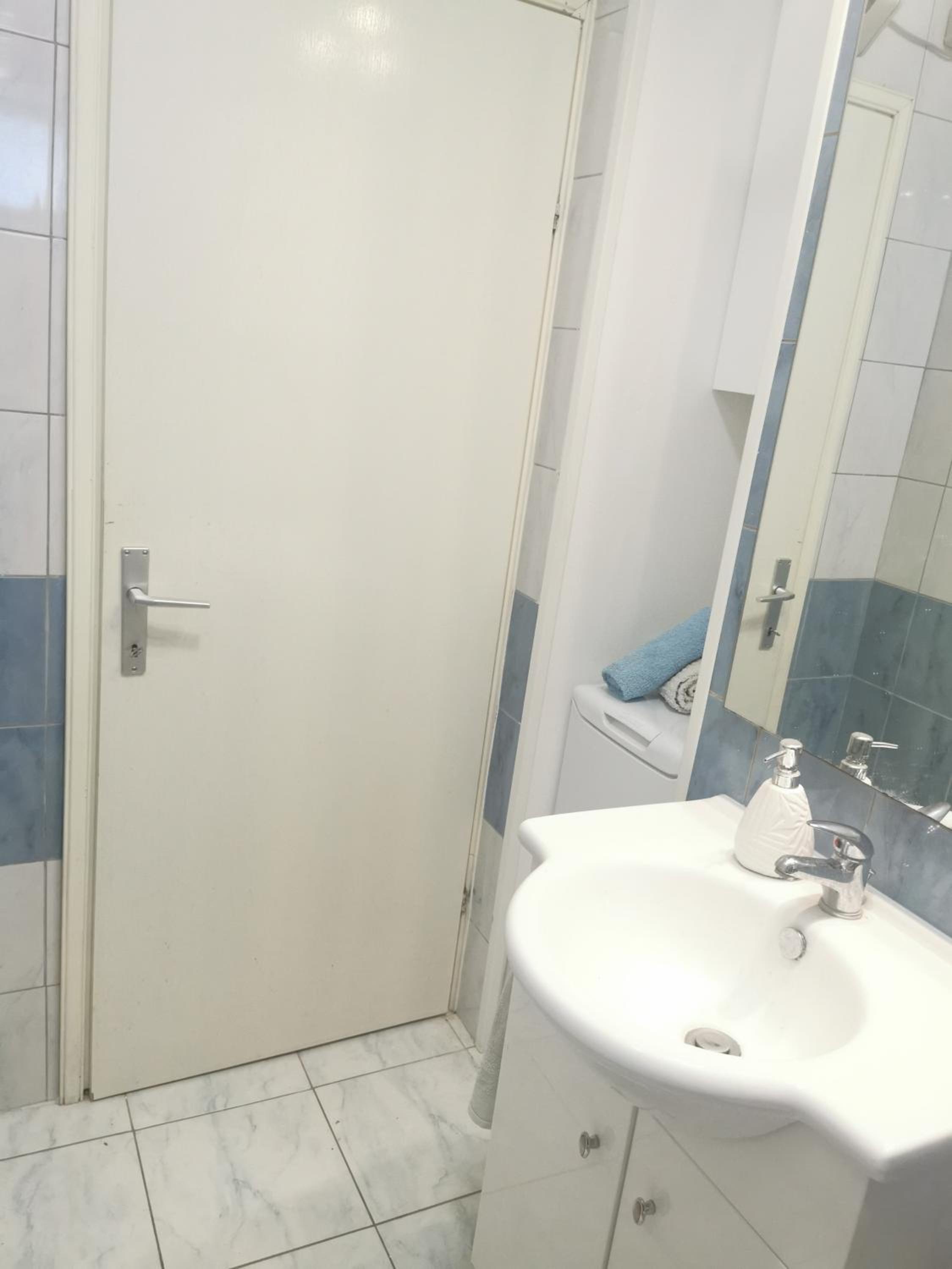 Deluxe Apartment - Photo 2