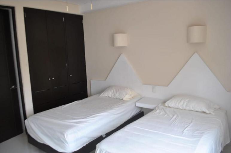 Two-Bedroom Apartment - Photo 7