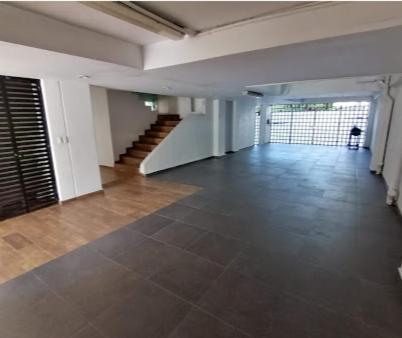 Two-Bedroom Apartment - Photo 2