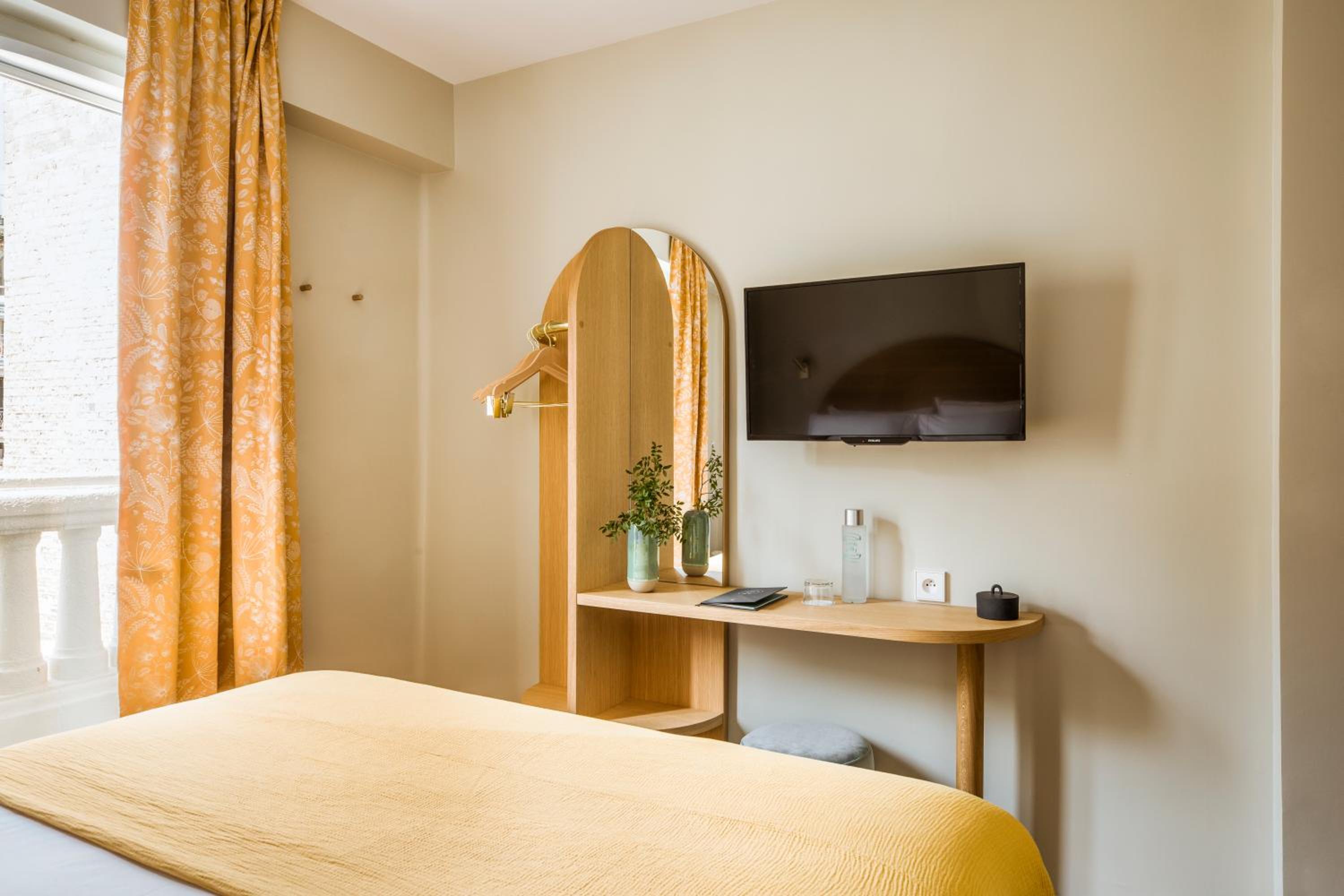 Standard Double Room - La bonne Amie photo 2
