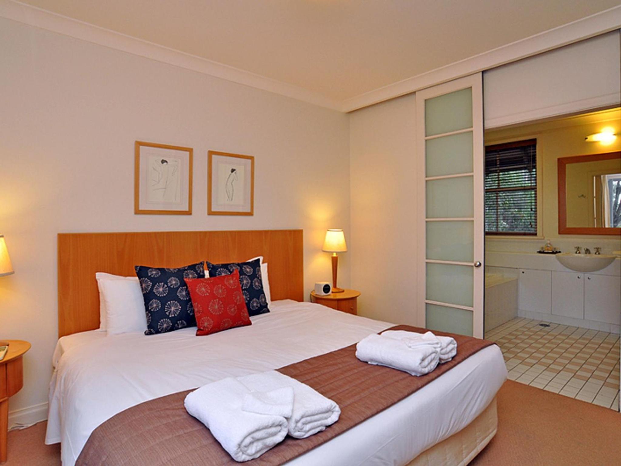 One-Bedroom Villa - Photo 4