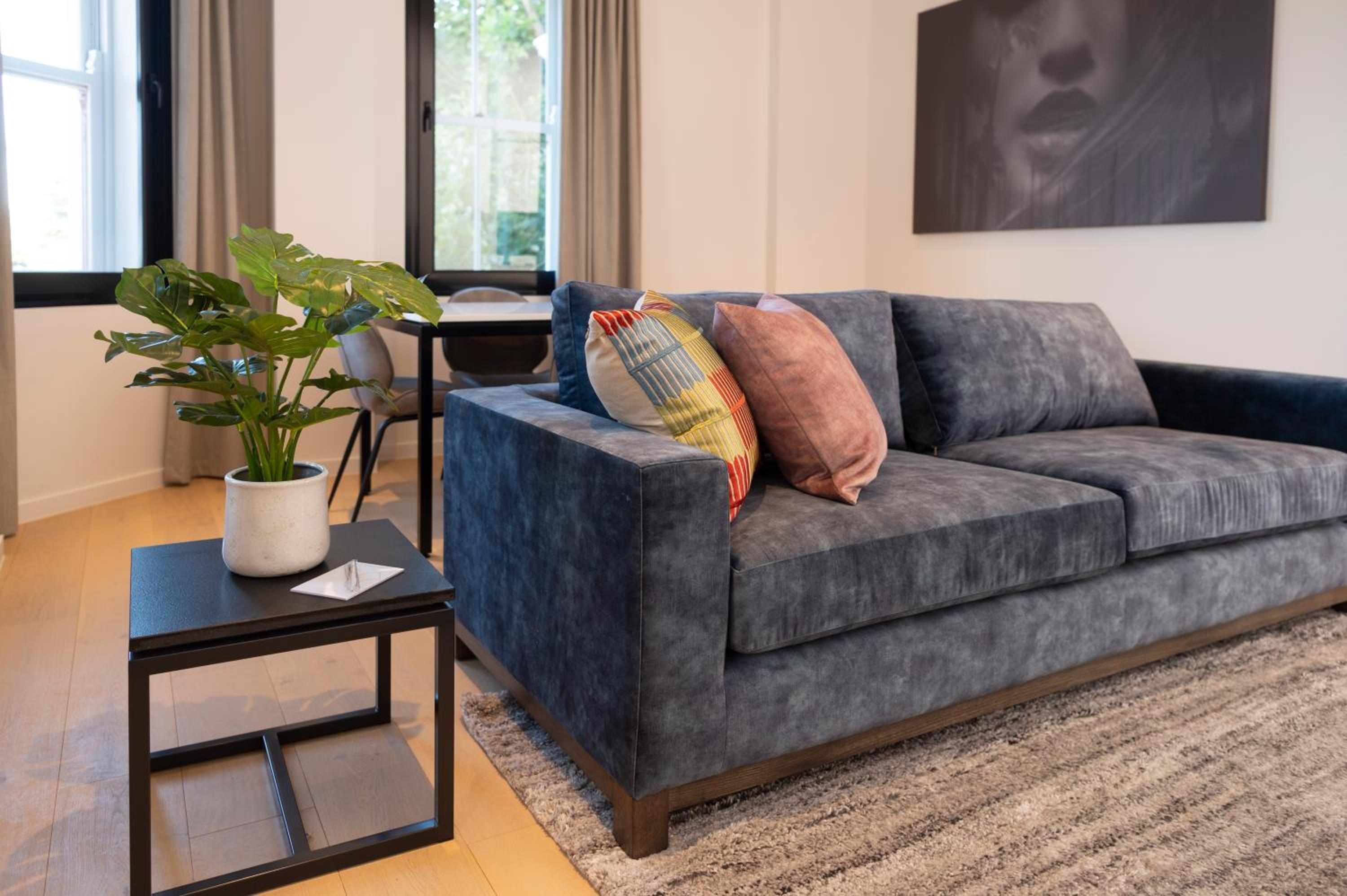 One-Bedroom Apartment - Photo 15