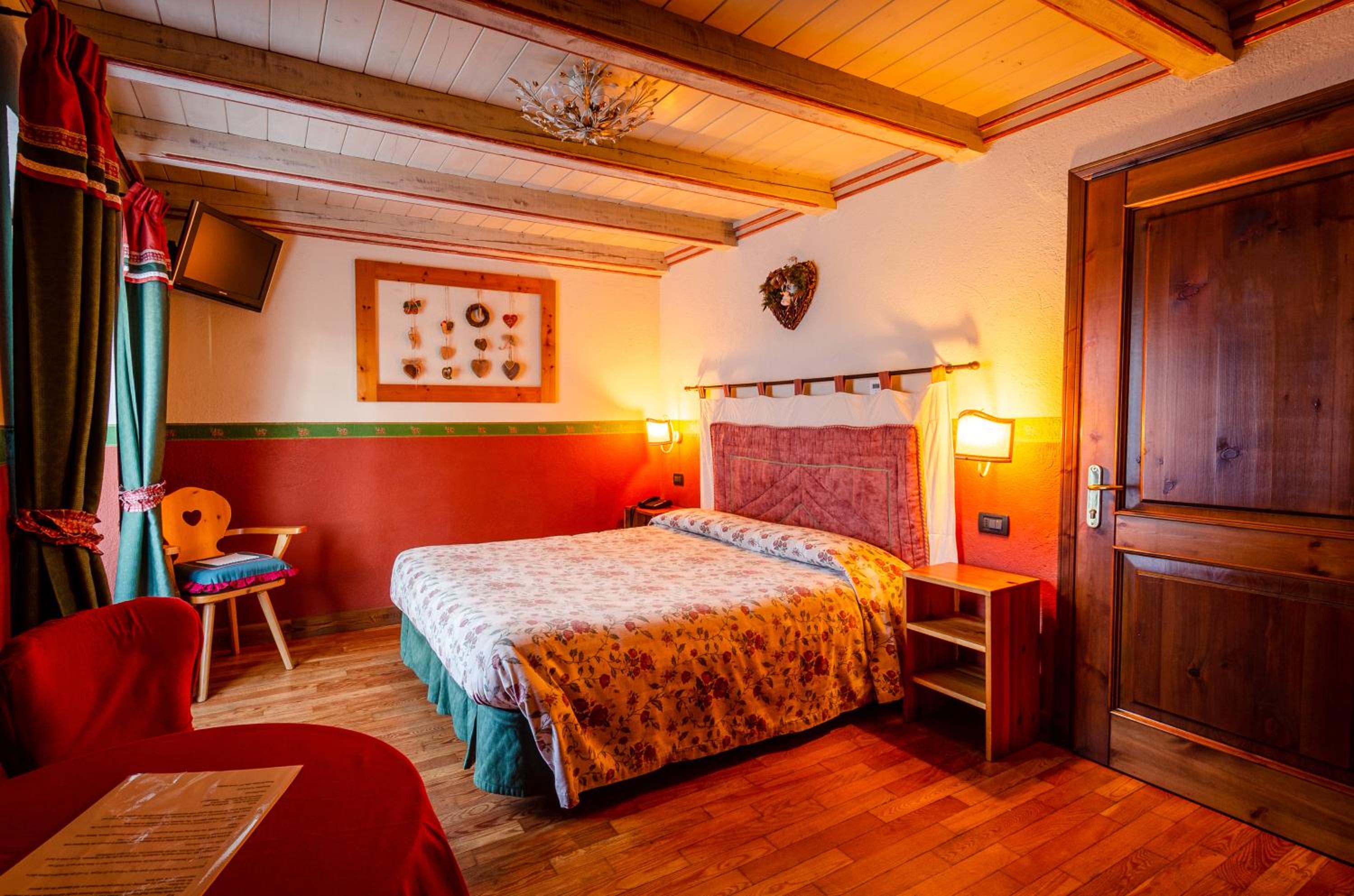 Standard Triple Room - Photo 6