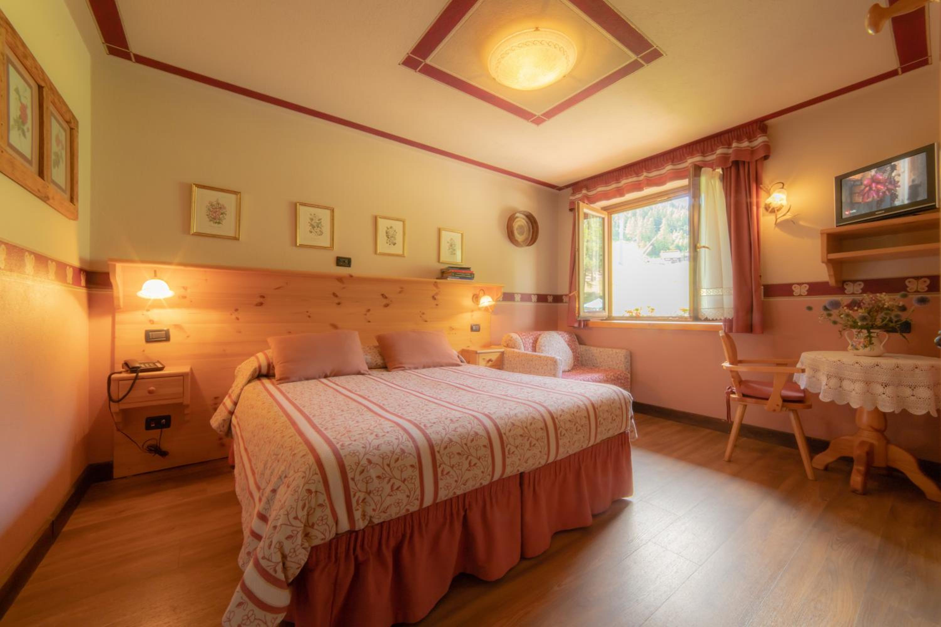 Standard Triple Room - Photo 1