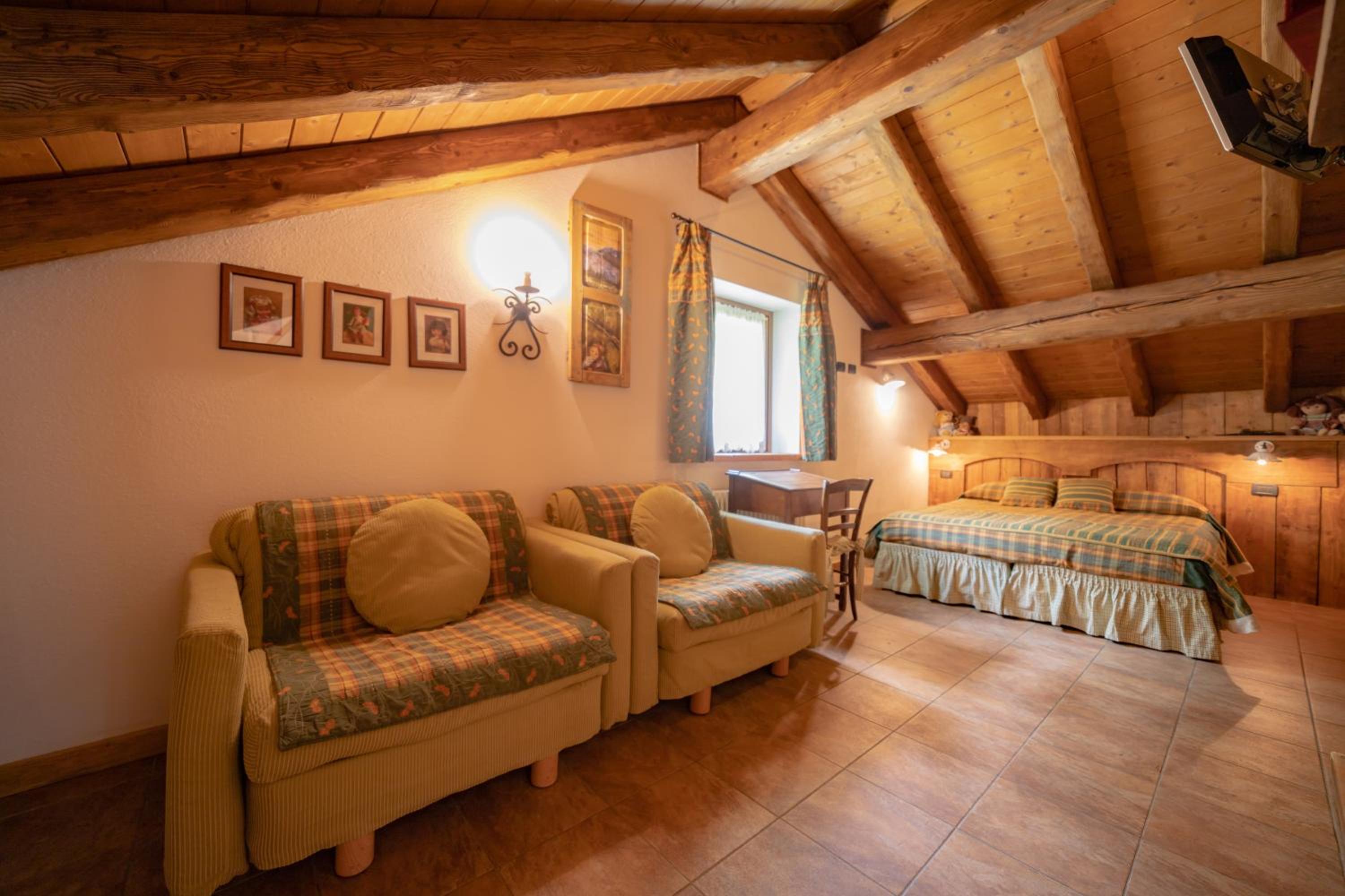 Comfort Quadruple Room - Photo 3