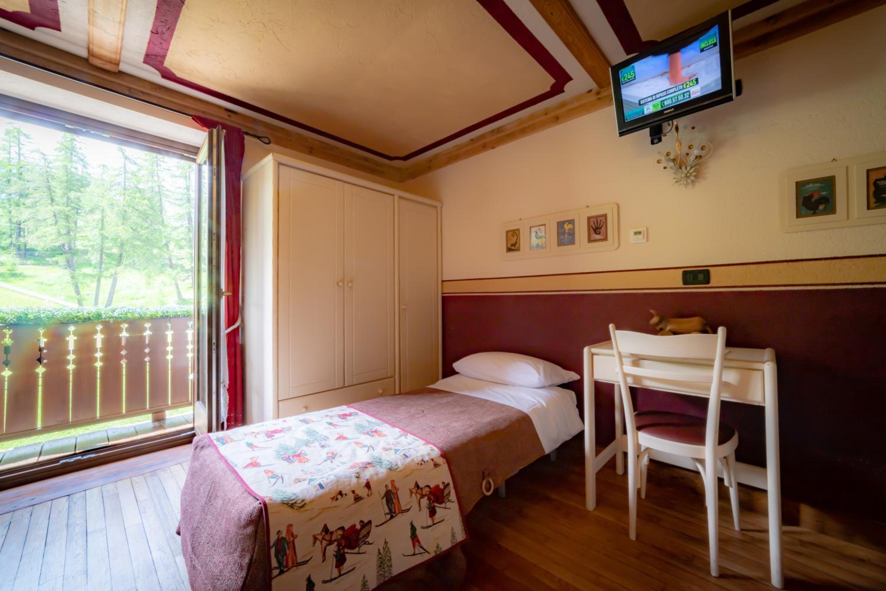 Comfort Quadruple Room - Photo 5