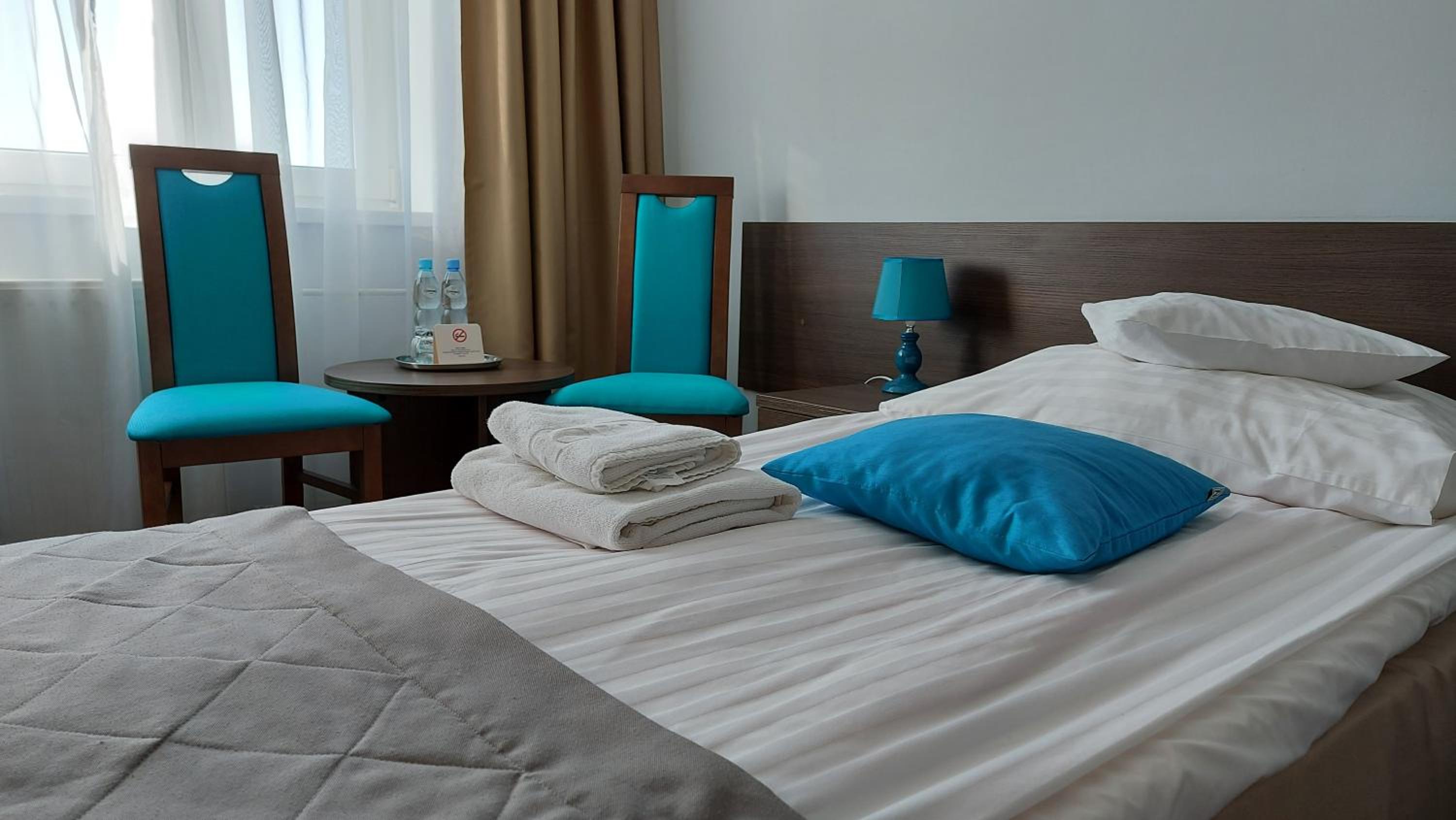 Twin Room - Photo 4