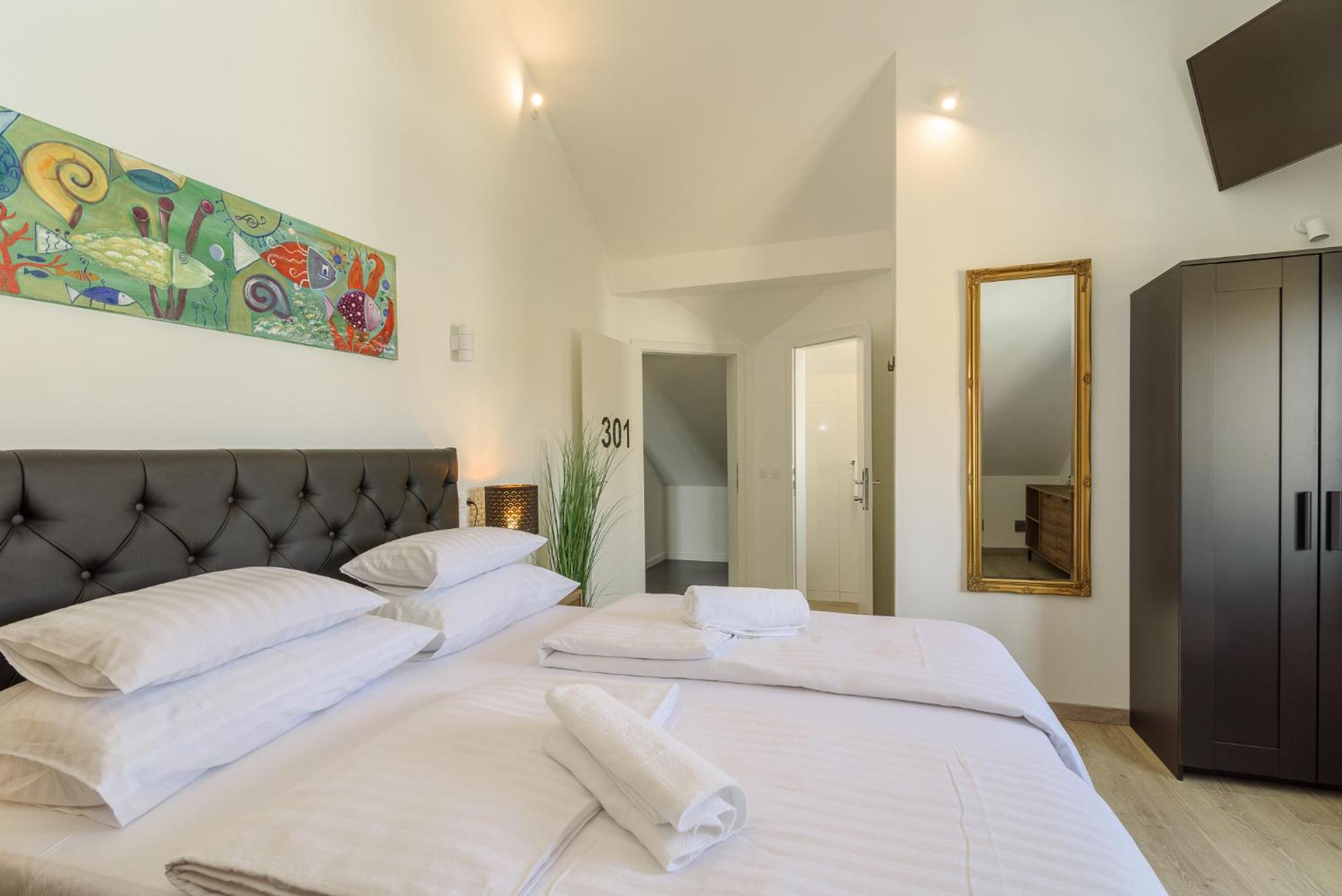 Superior Queen Room - Photo 9