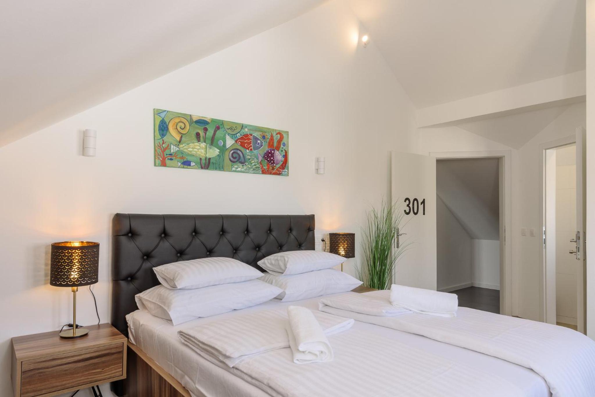 Superior Queen Room - Photo 1
