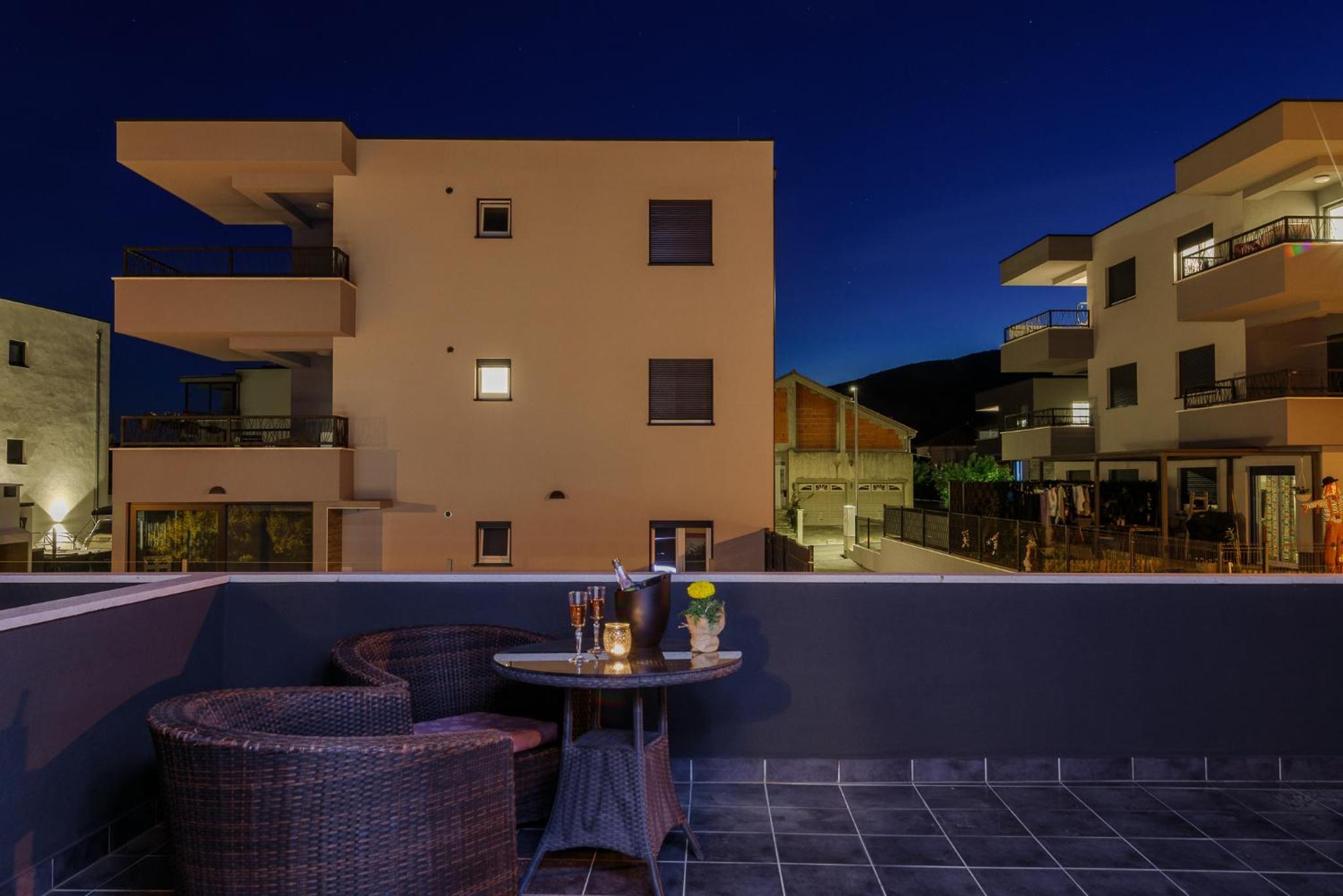 Double Room with Terrace - Photo 6
