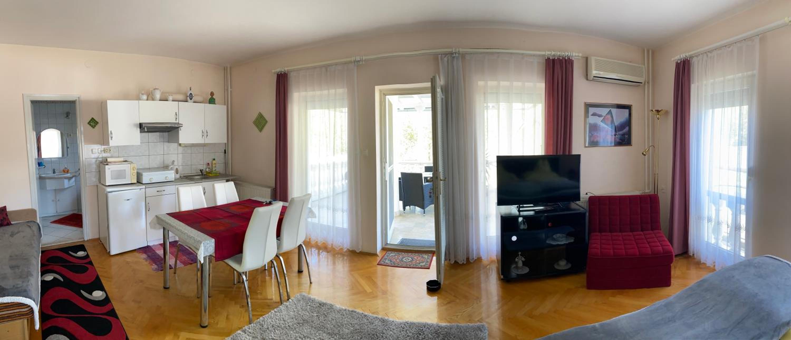 Studio with Terrace photo 1