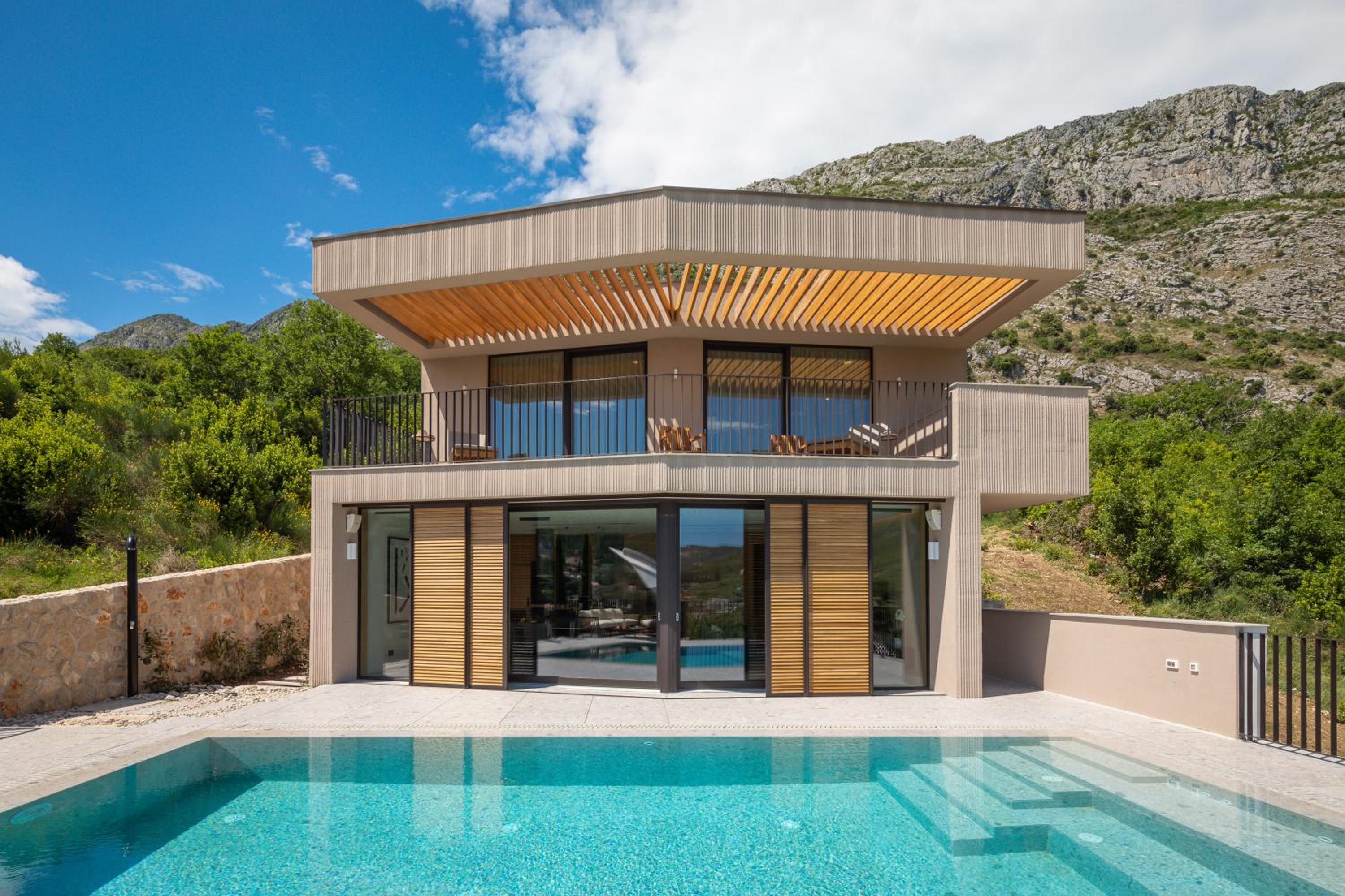 Special Offer - Three-Bedroom Villa Summer Package photo 2