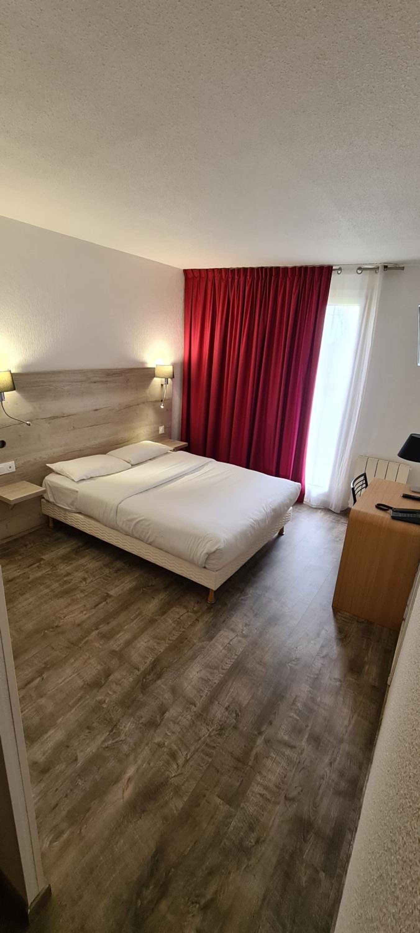 Standard Double Room - Photo 1