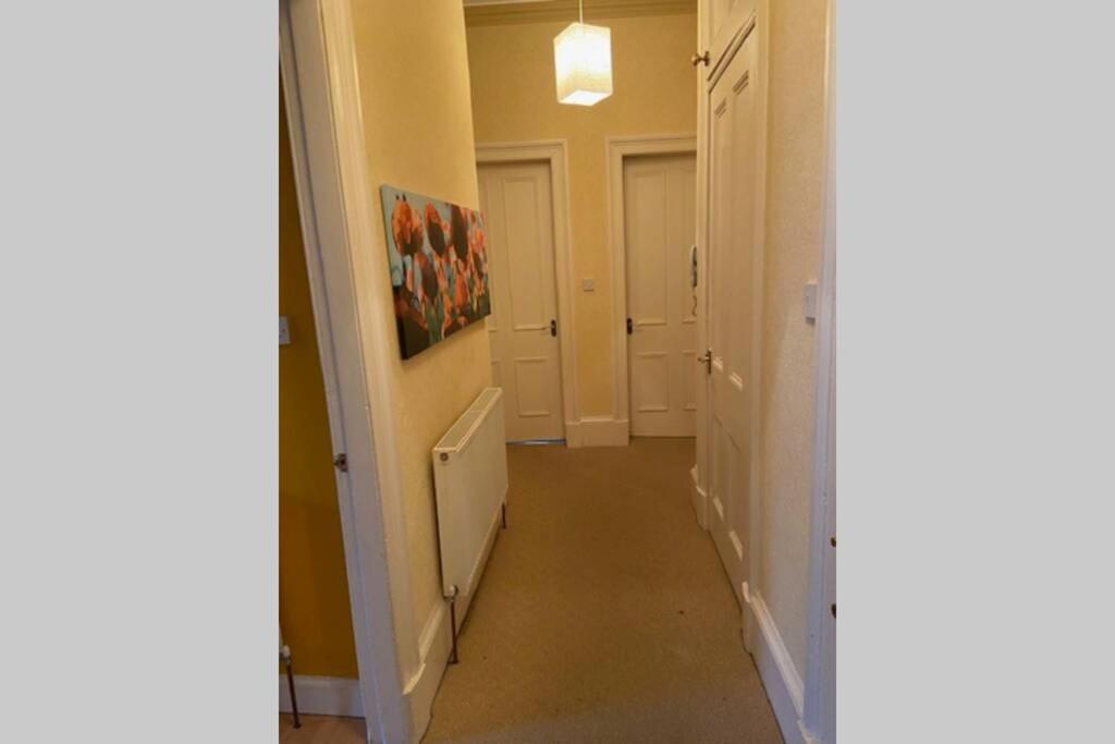 Two-Bedroom Apartment - Photo 8