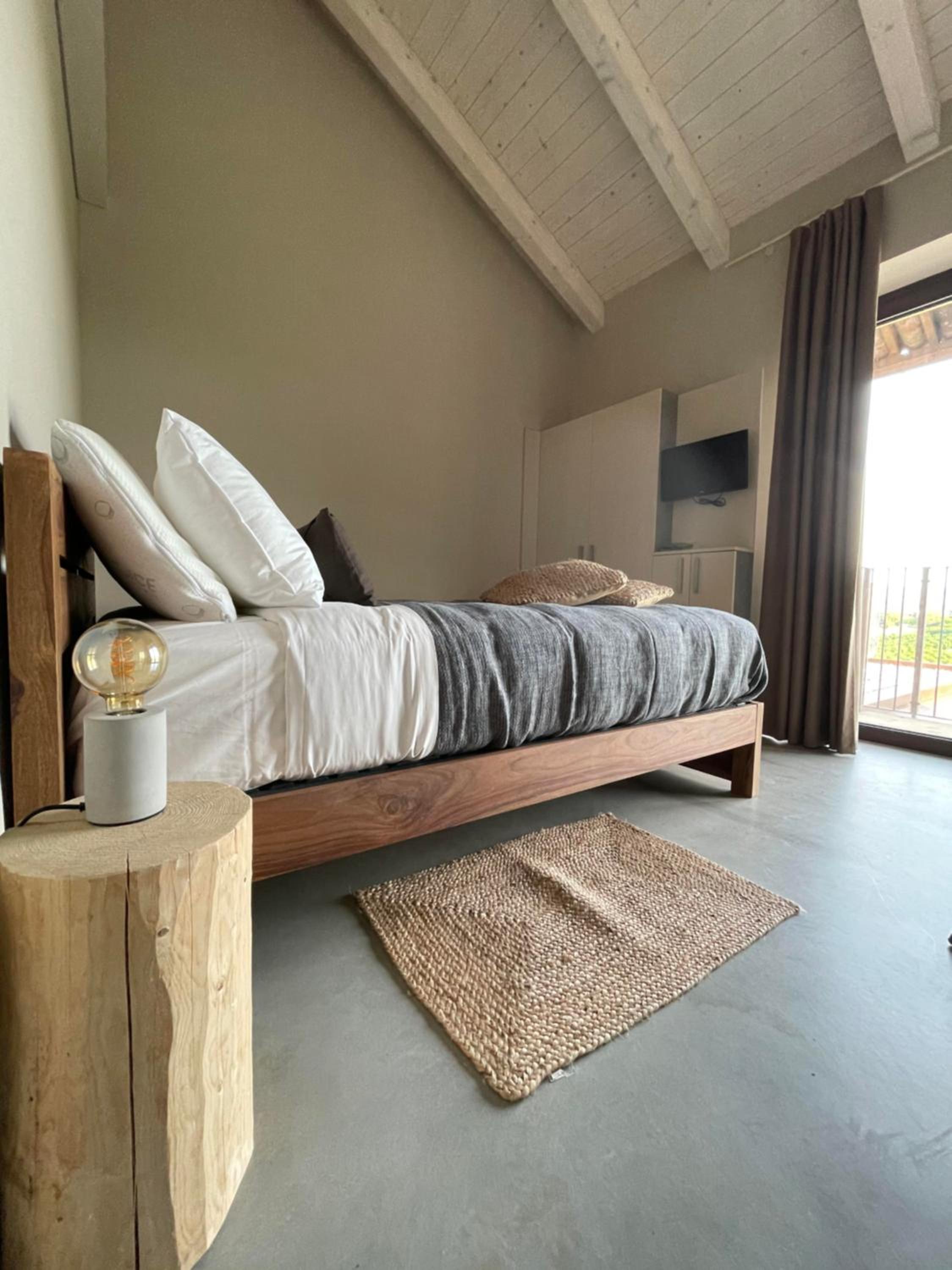 Double Room with Balcony photo 3