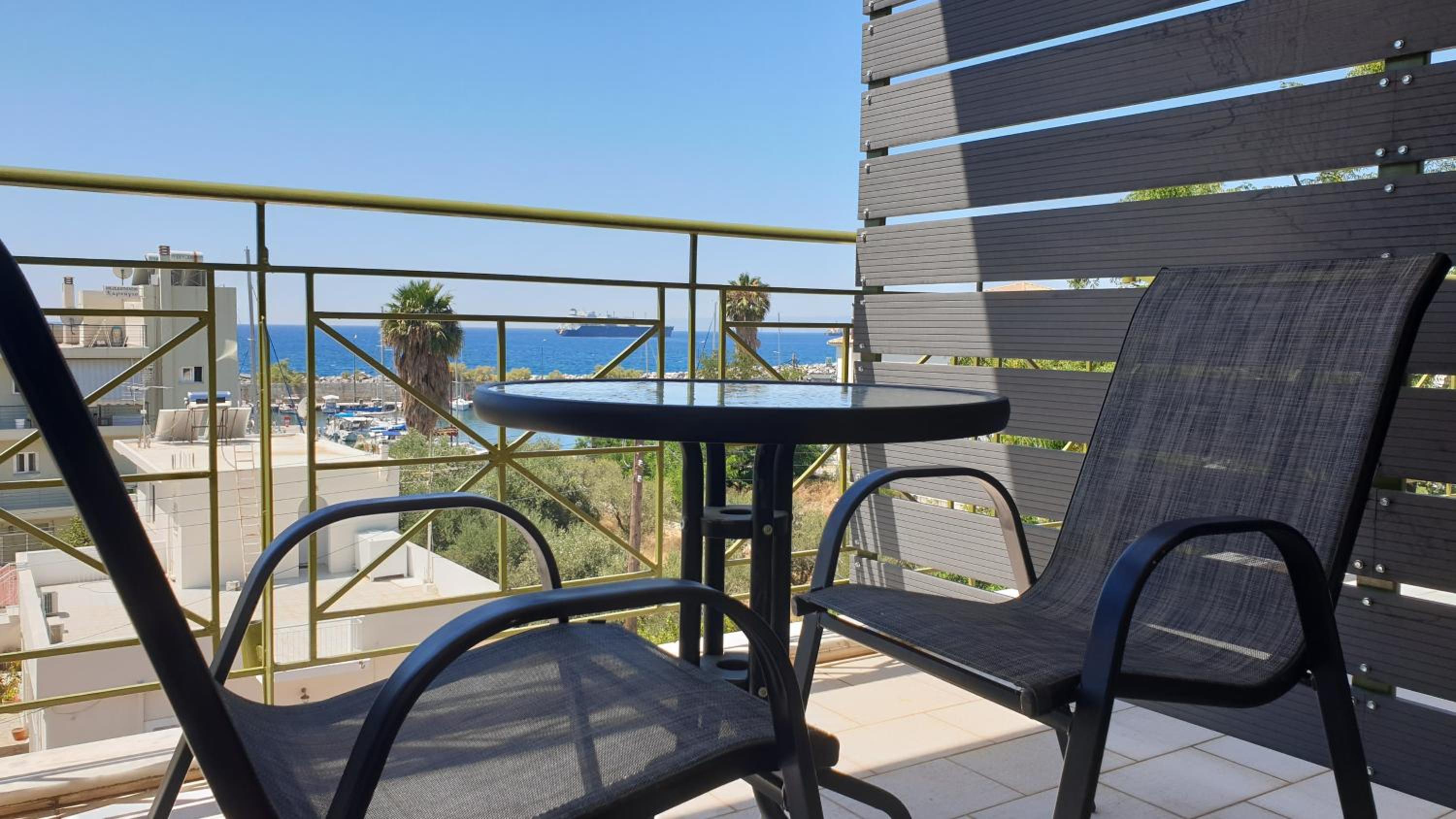 Standard Triple Room with Sea View