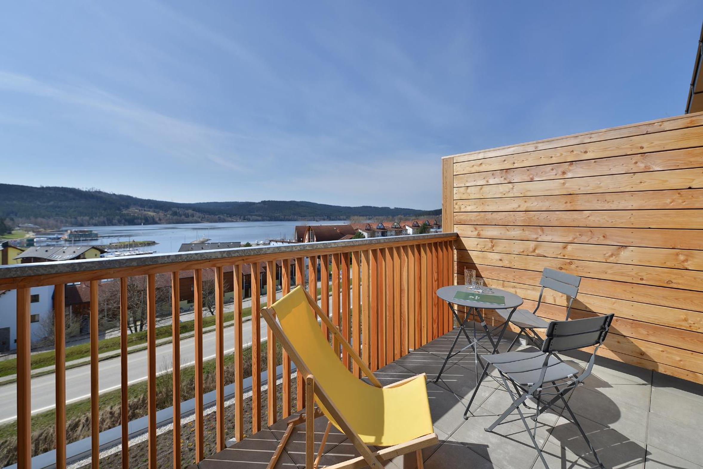 Duplex Suite with Terrace and Lake View - Photo 4