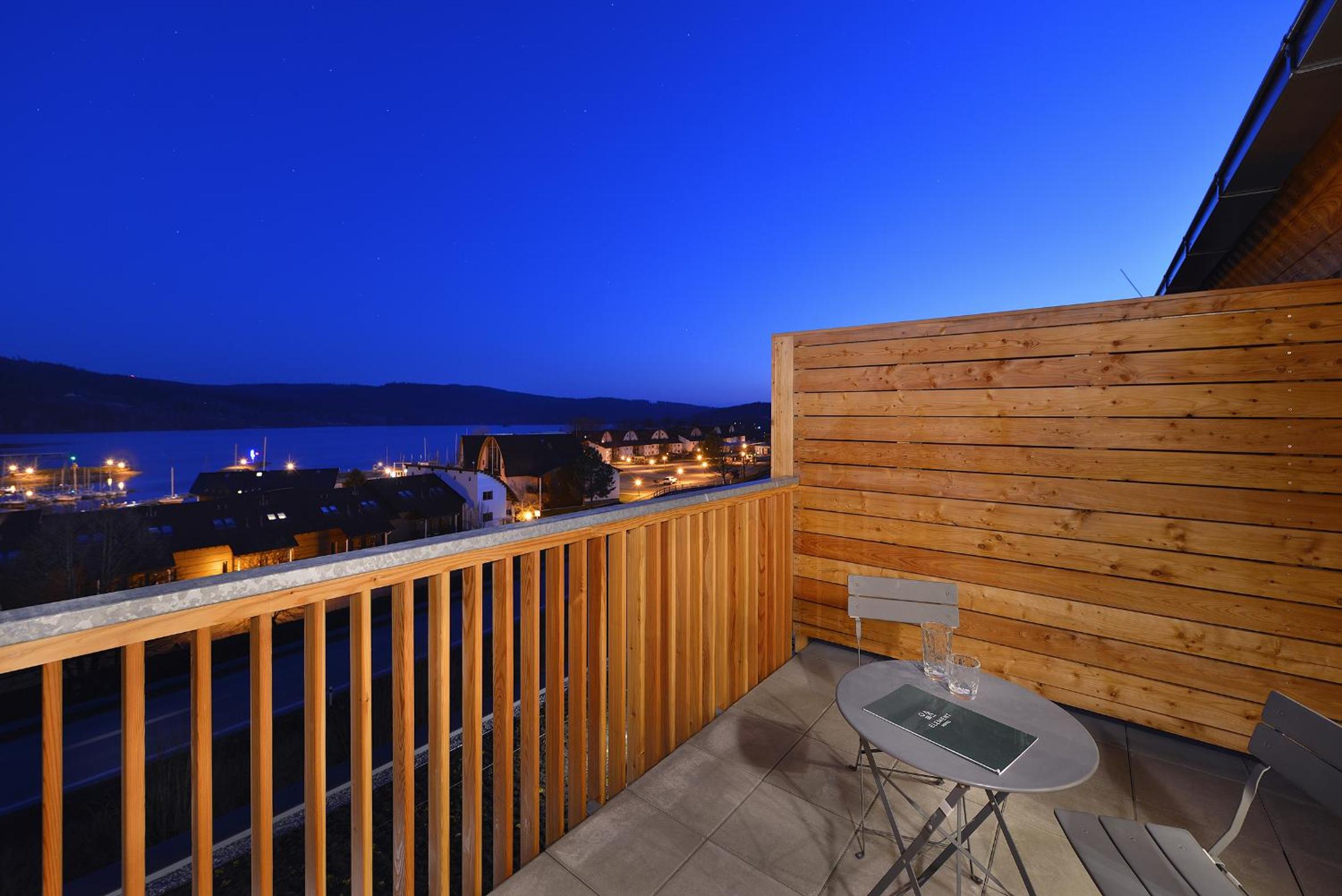 Duplex Suite with Terrace and Lake View - Photo 5