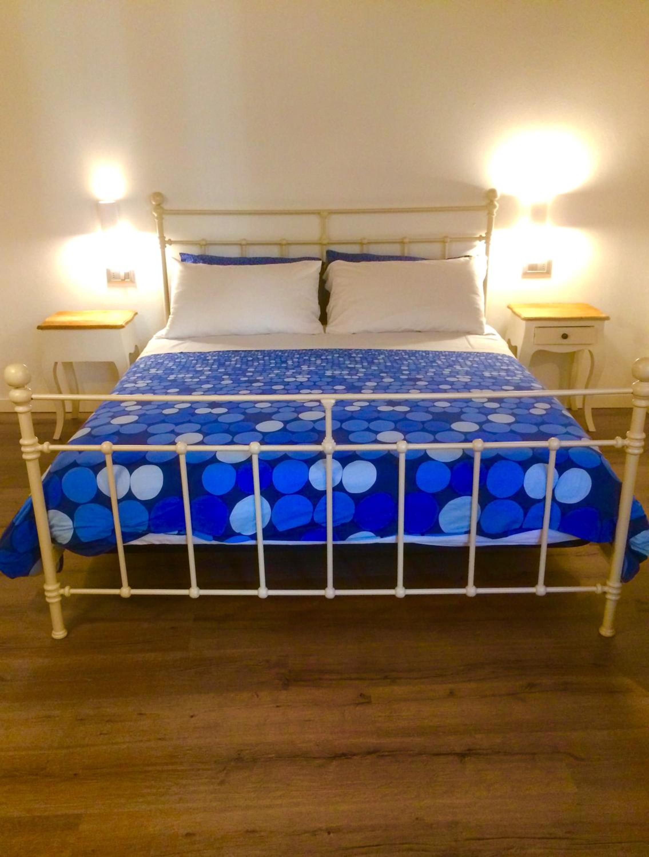 Quadruple Room with Private Bathroom photo 2