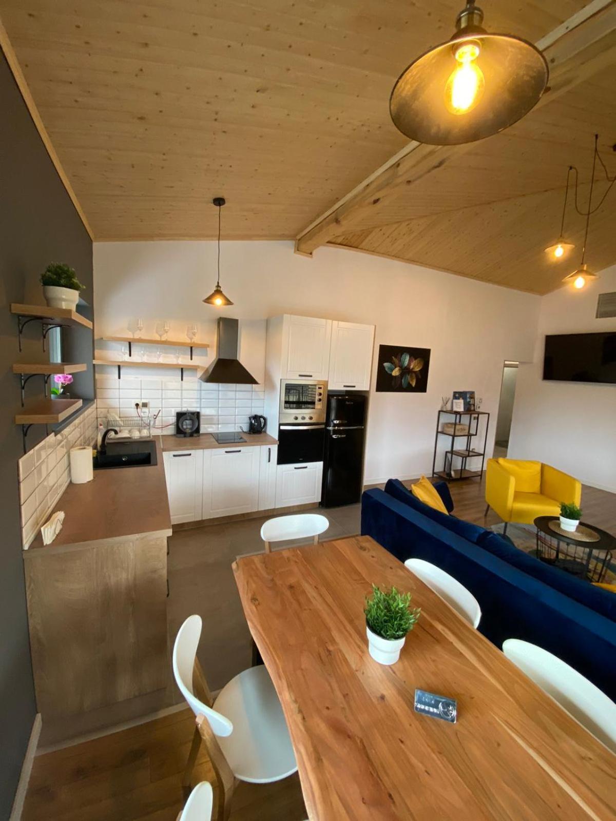 Two-Bedroom Villa photo 2