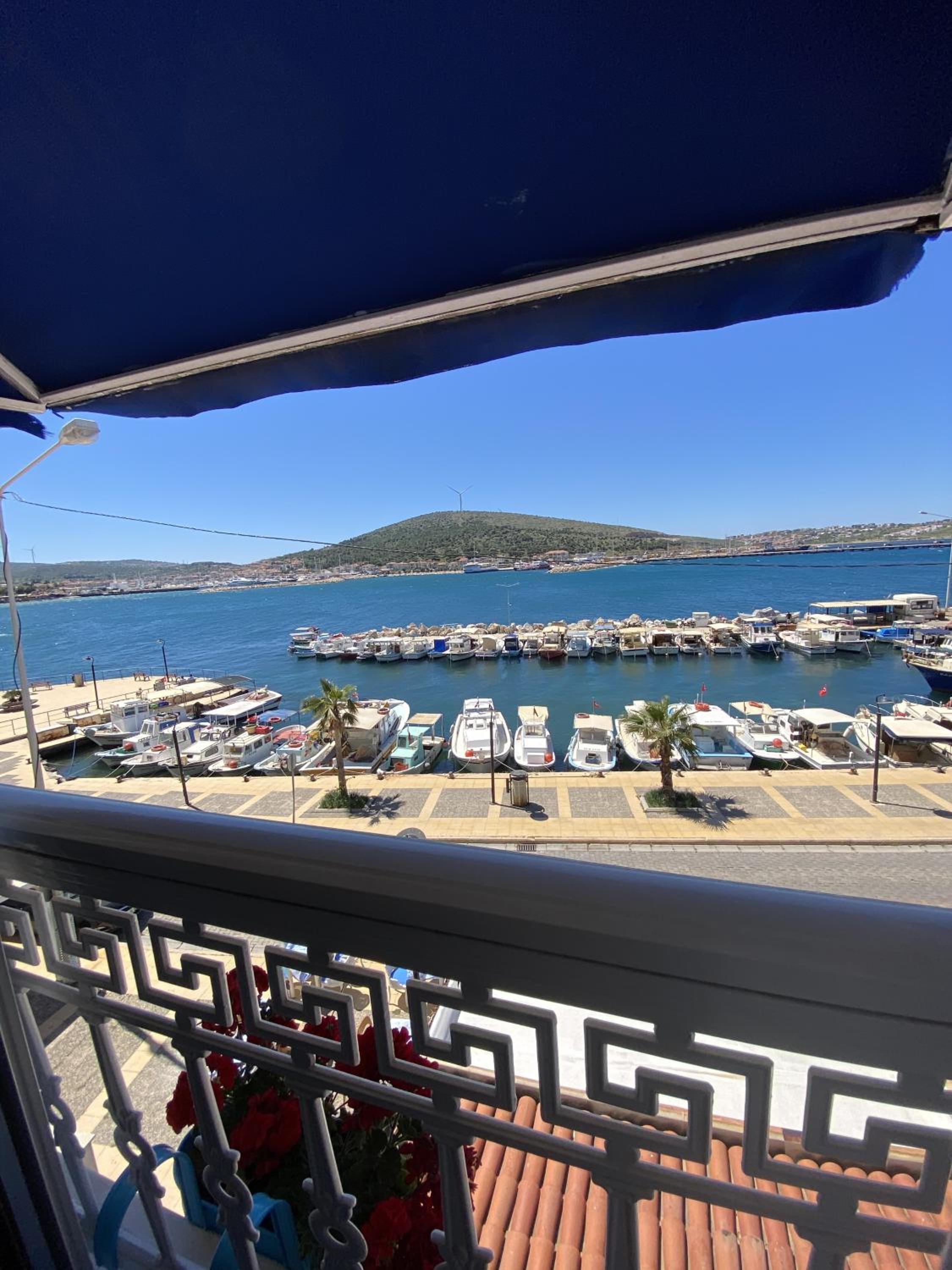 Double Room with Sea View - Photo 23