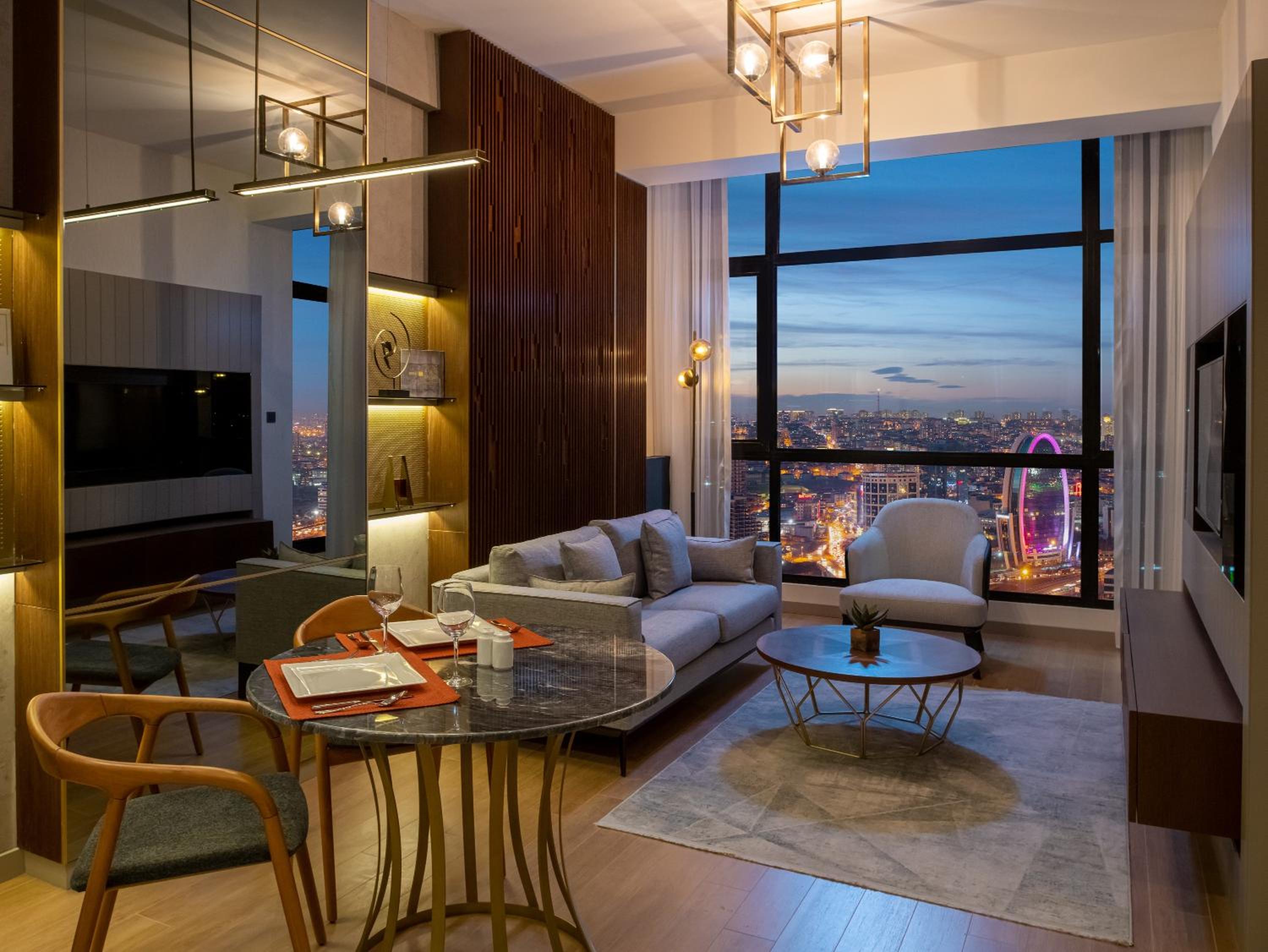 Classic One Bedroom Apartment photo 1