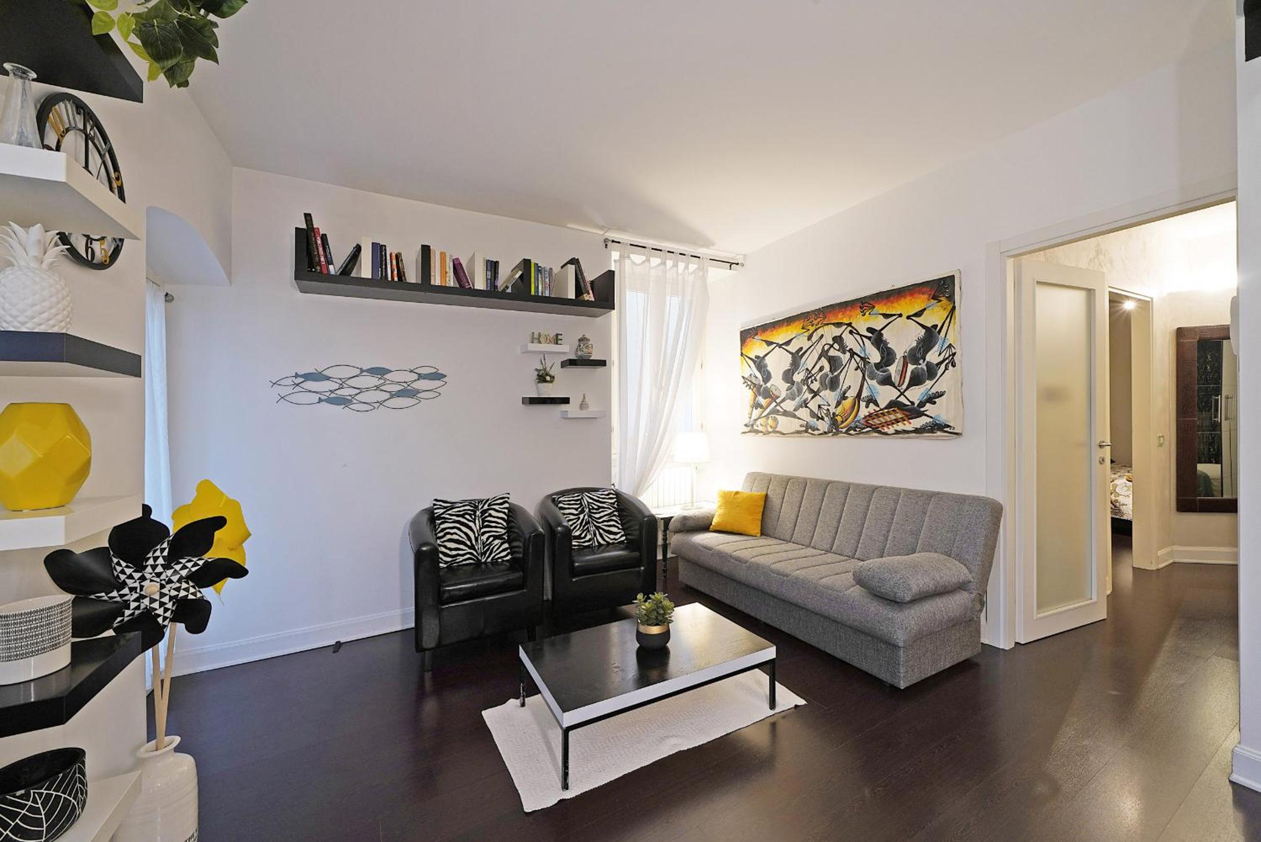 Apartment photo 3