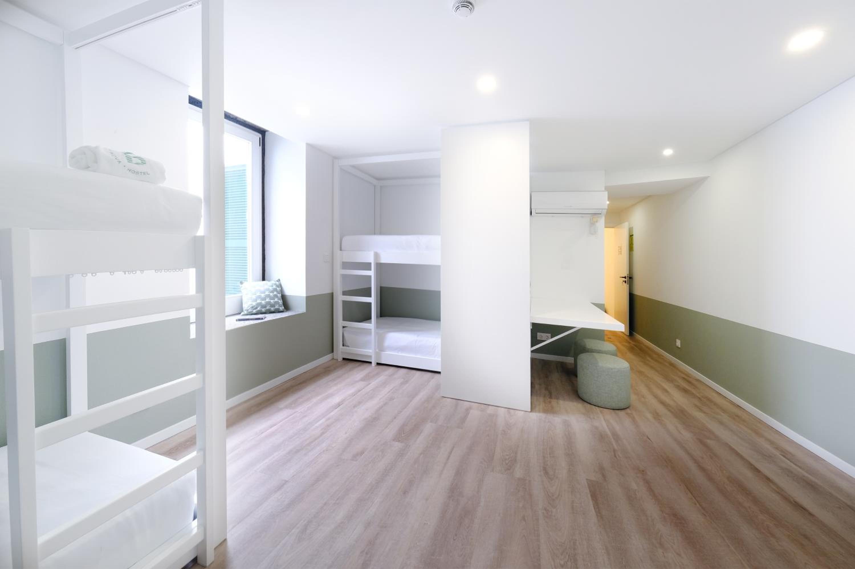 Single Bed in Female Dormitory Room photo 2