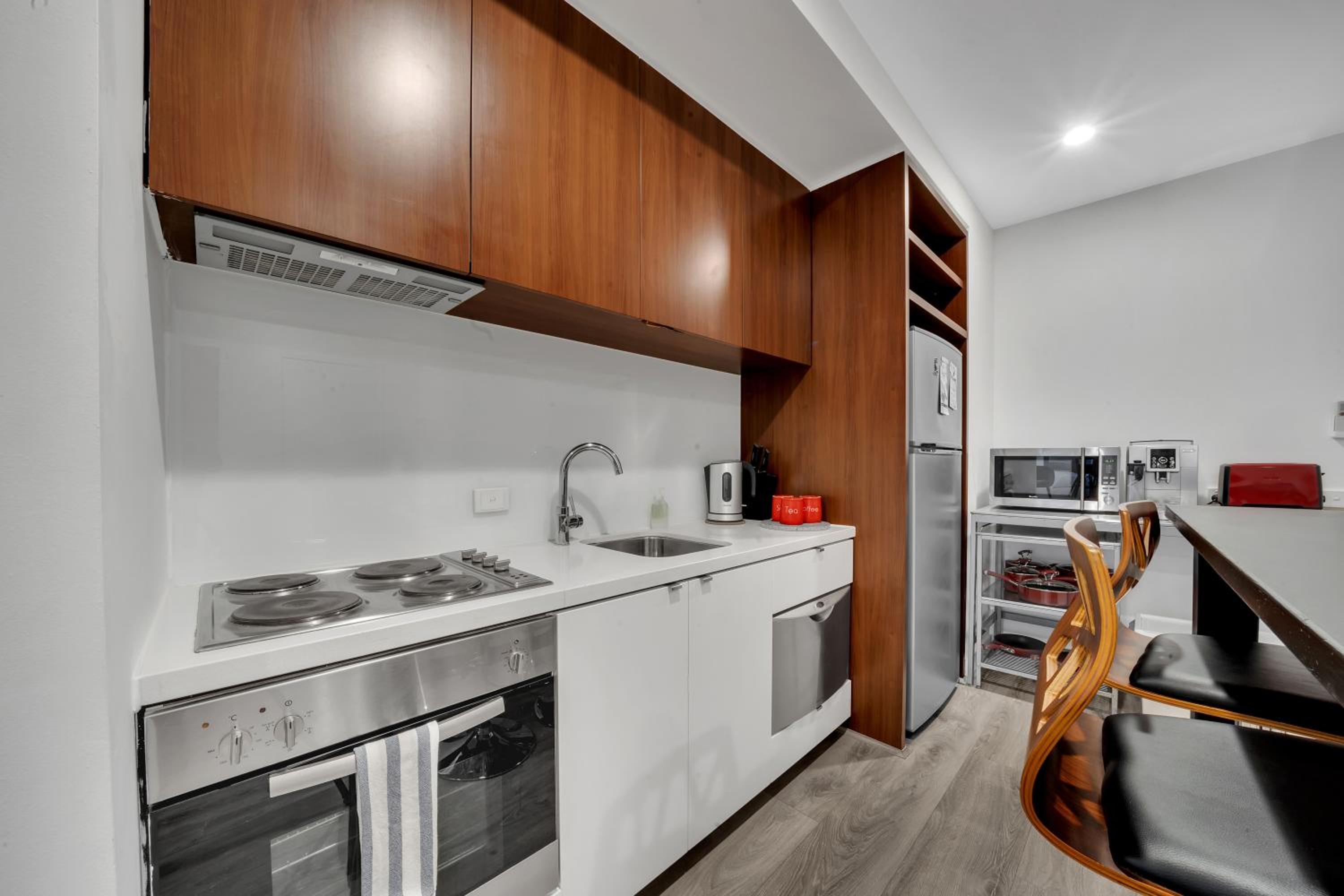 Two-Bedroom Apartment - Photo 9