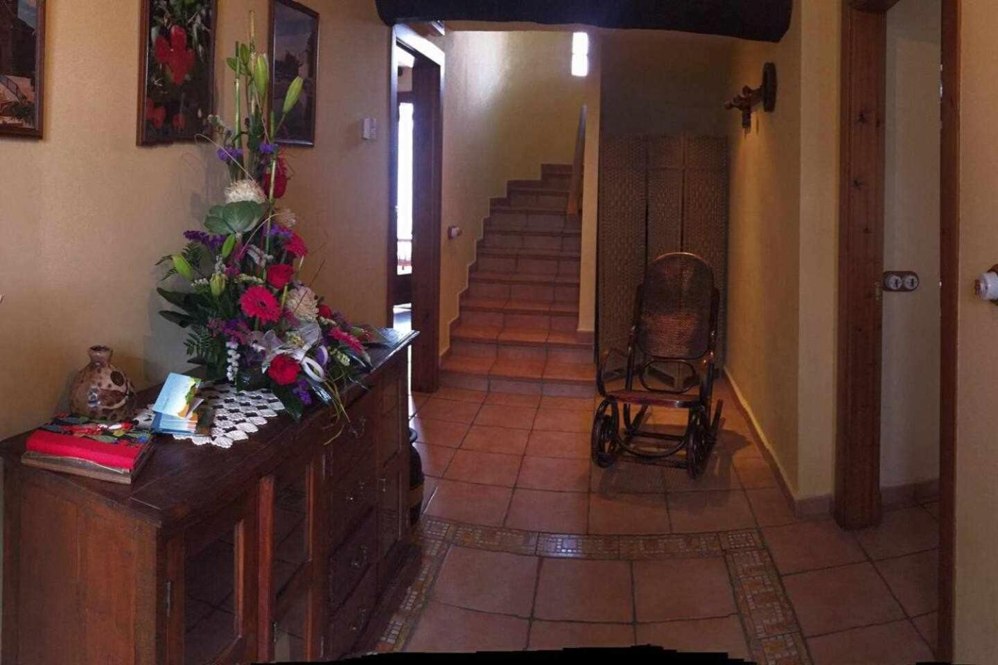 Apartment - Split Level photo 3