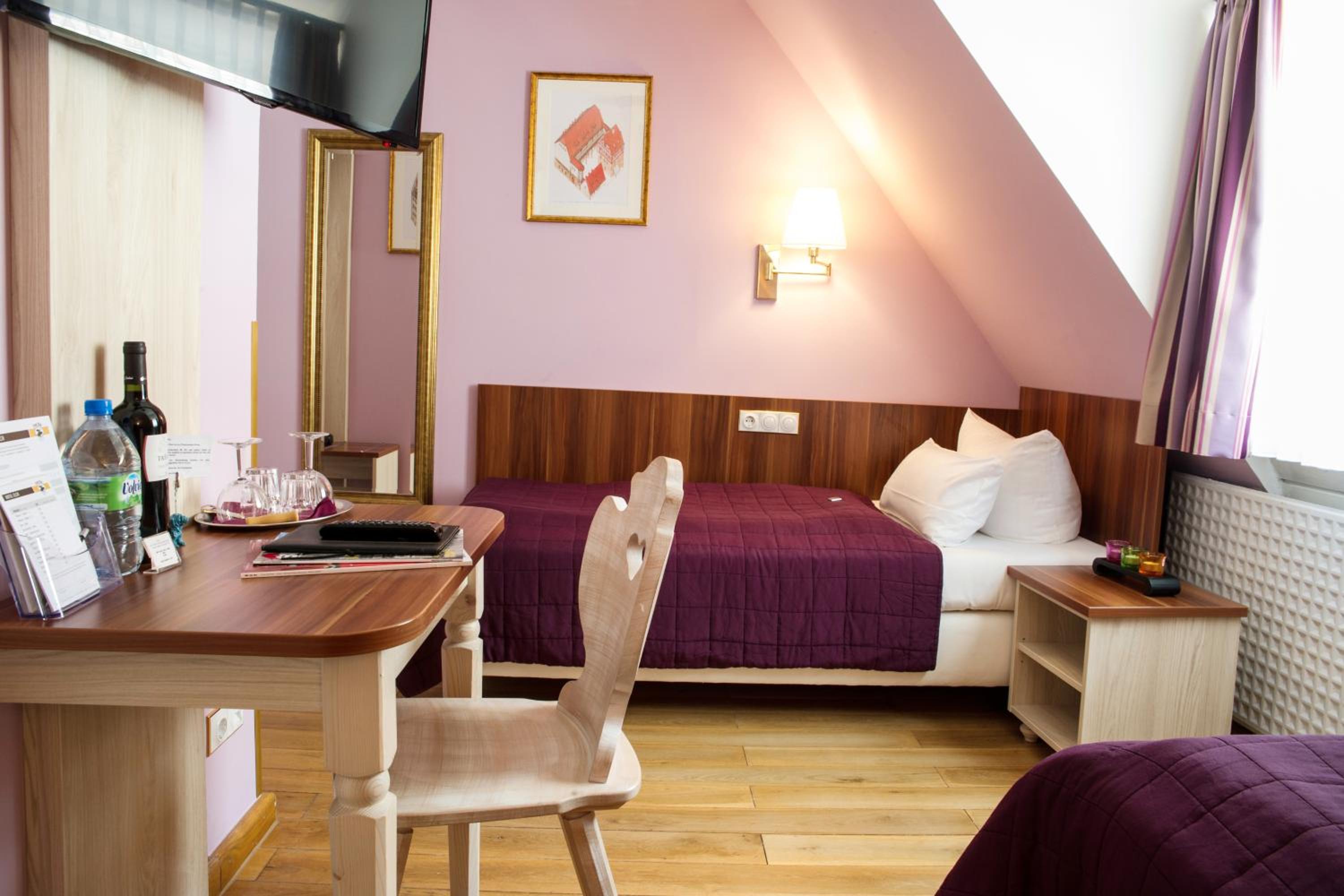 Single Room photo 3