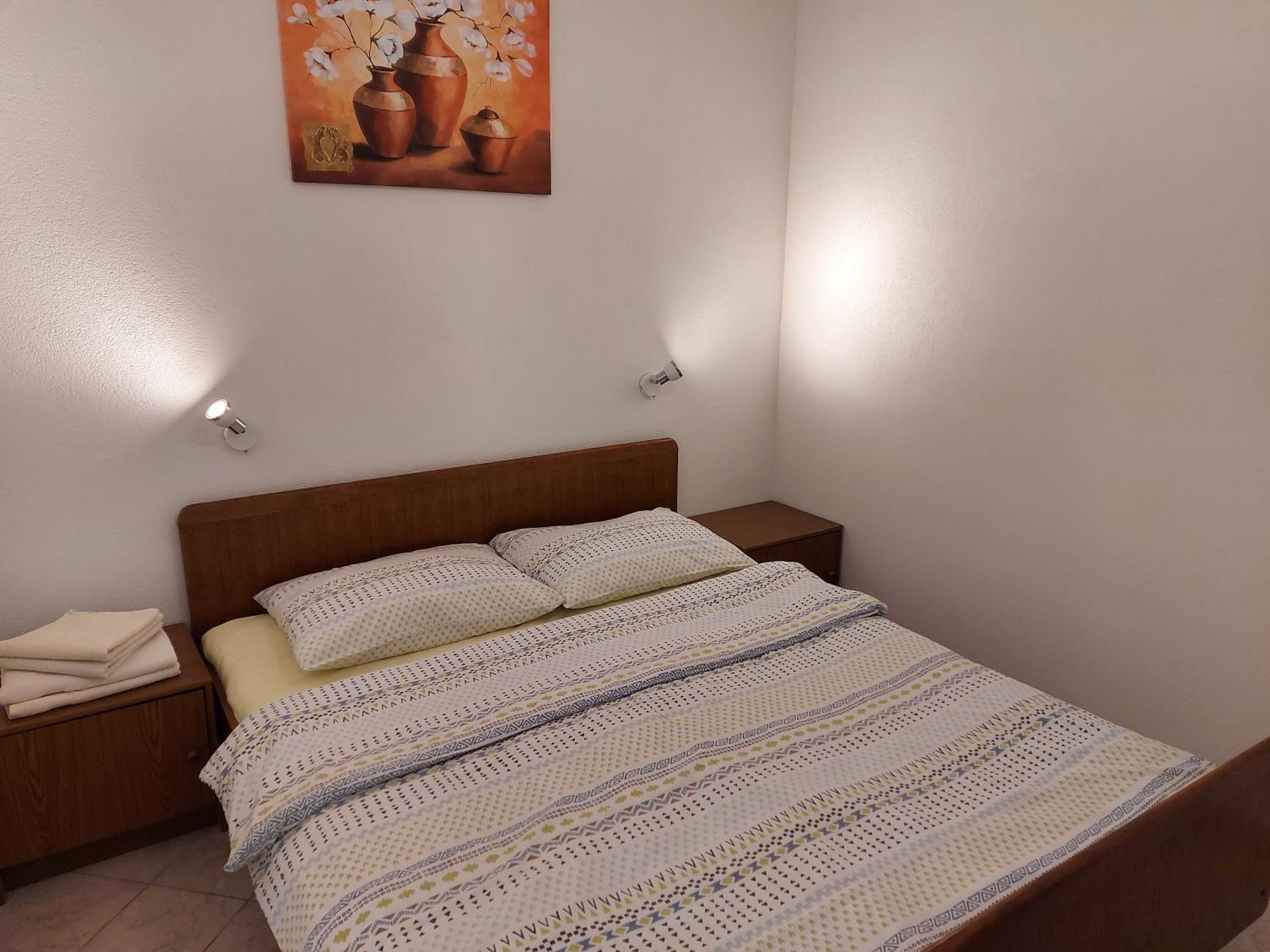 Studio Apartment photo 1