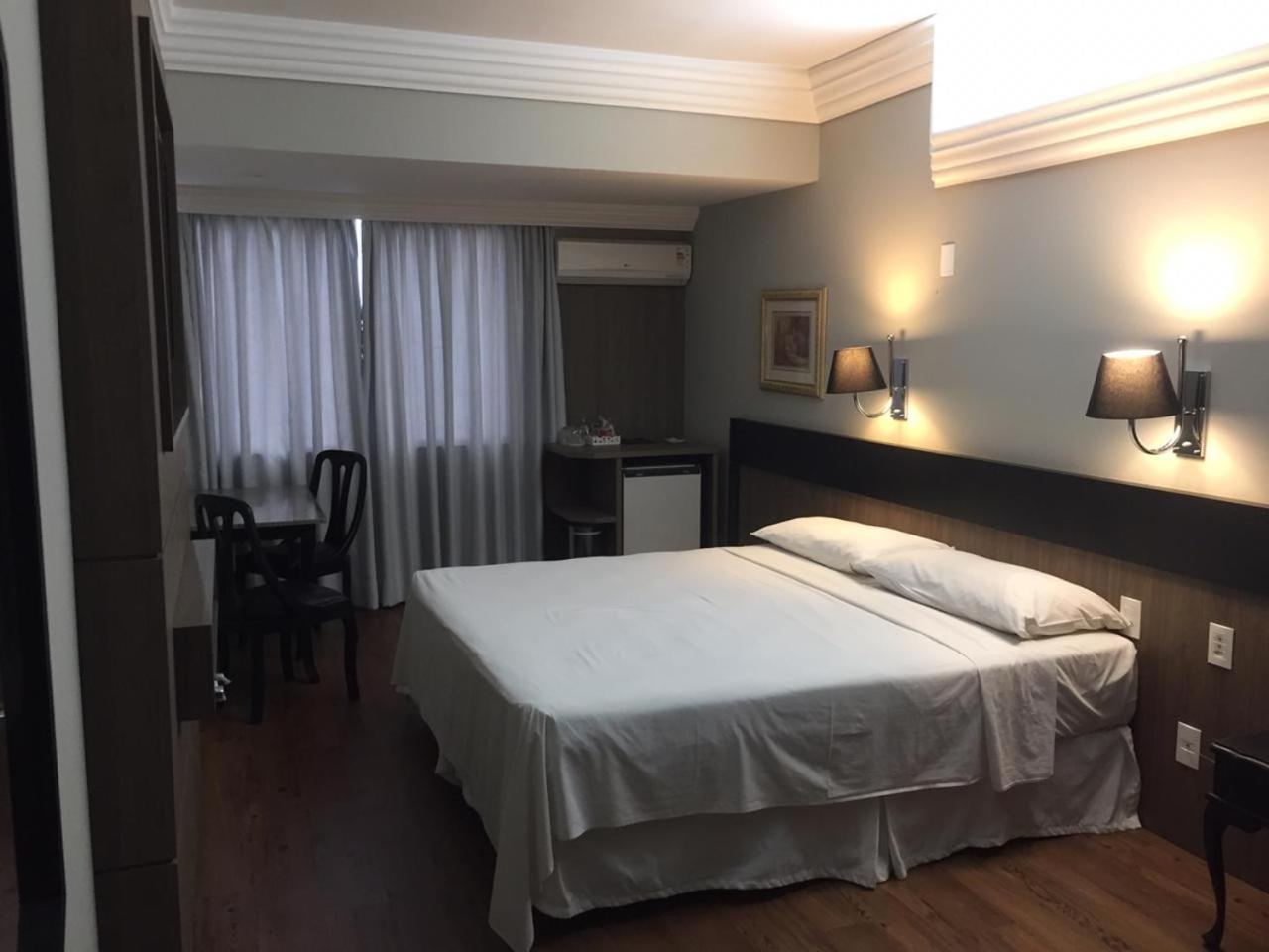 Deluxe Double Room (2 Adults + 1 Child) photo 1