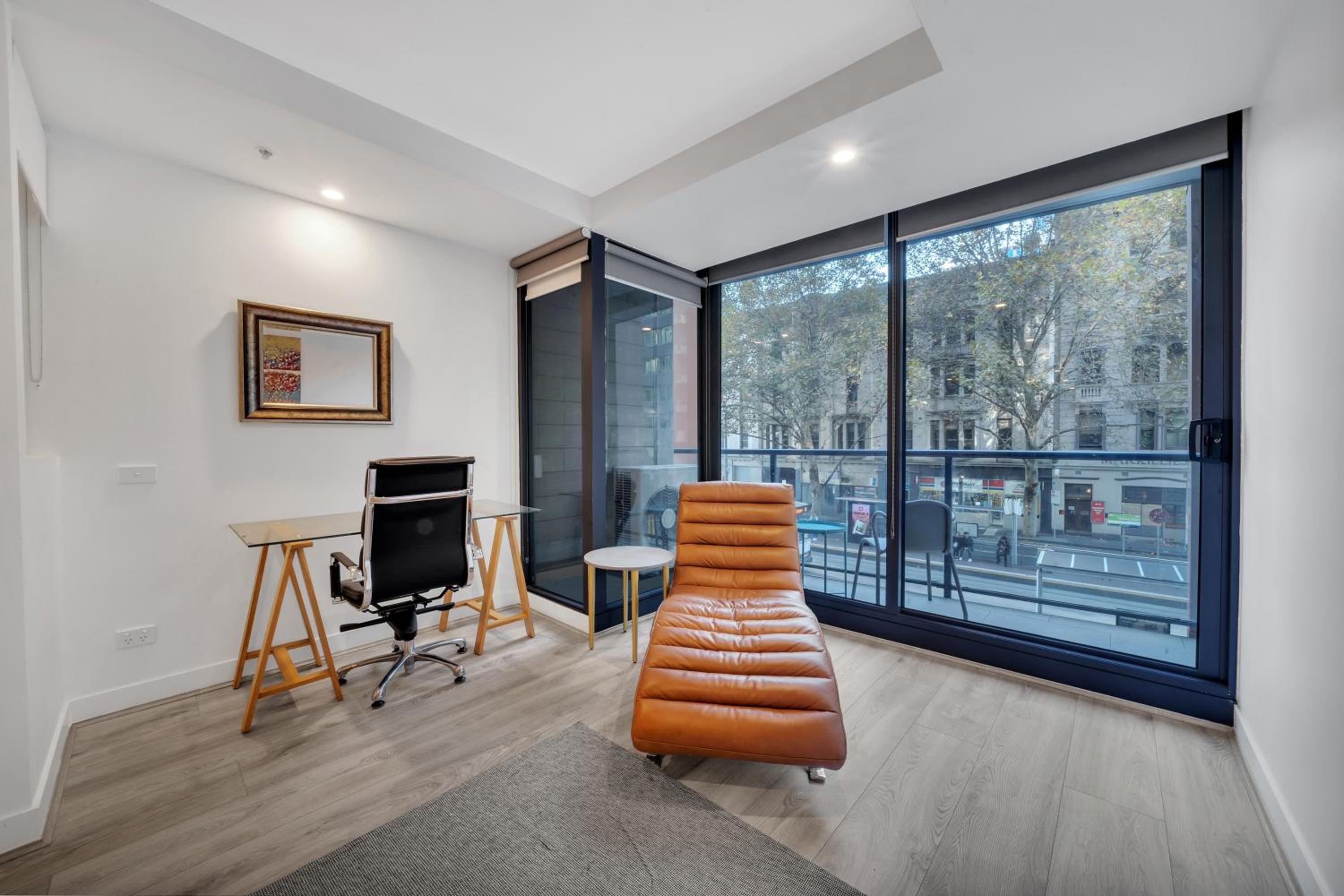 Two-Bedroom Apartment - Photo 2