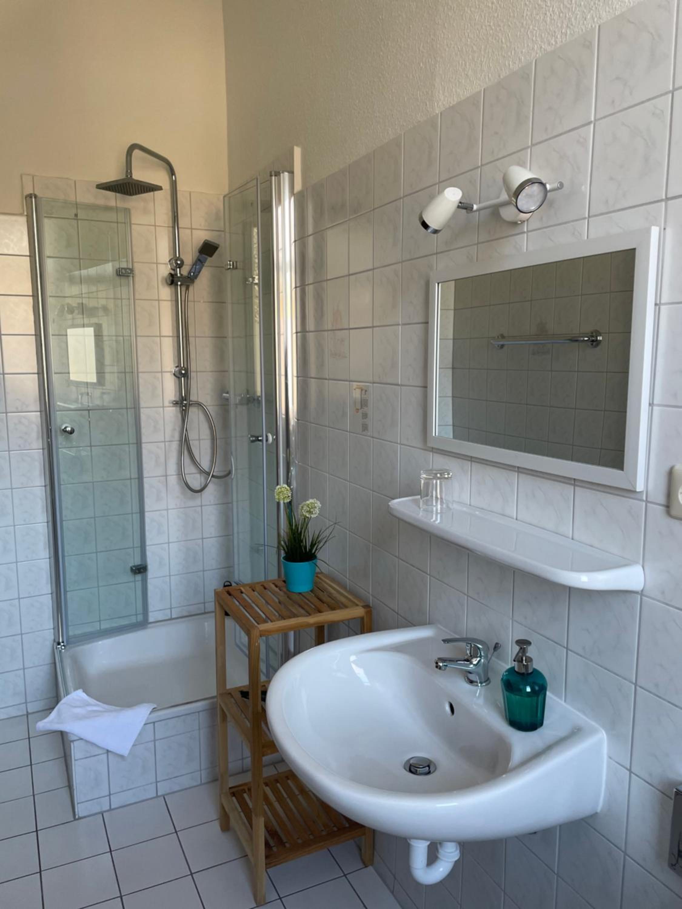 Large Single Room photo 3