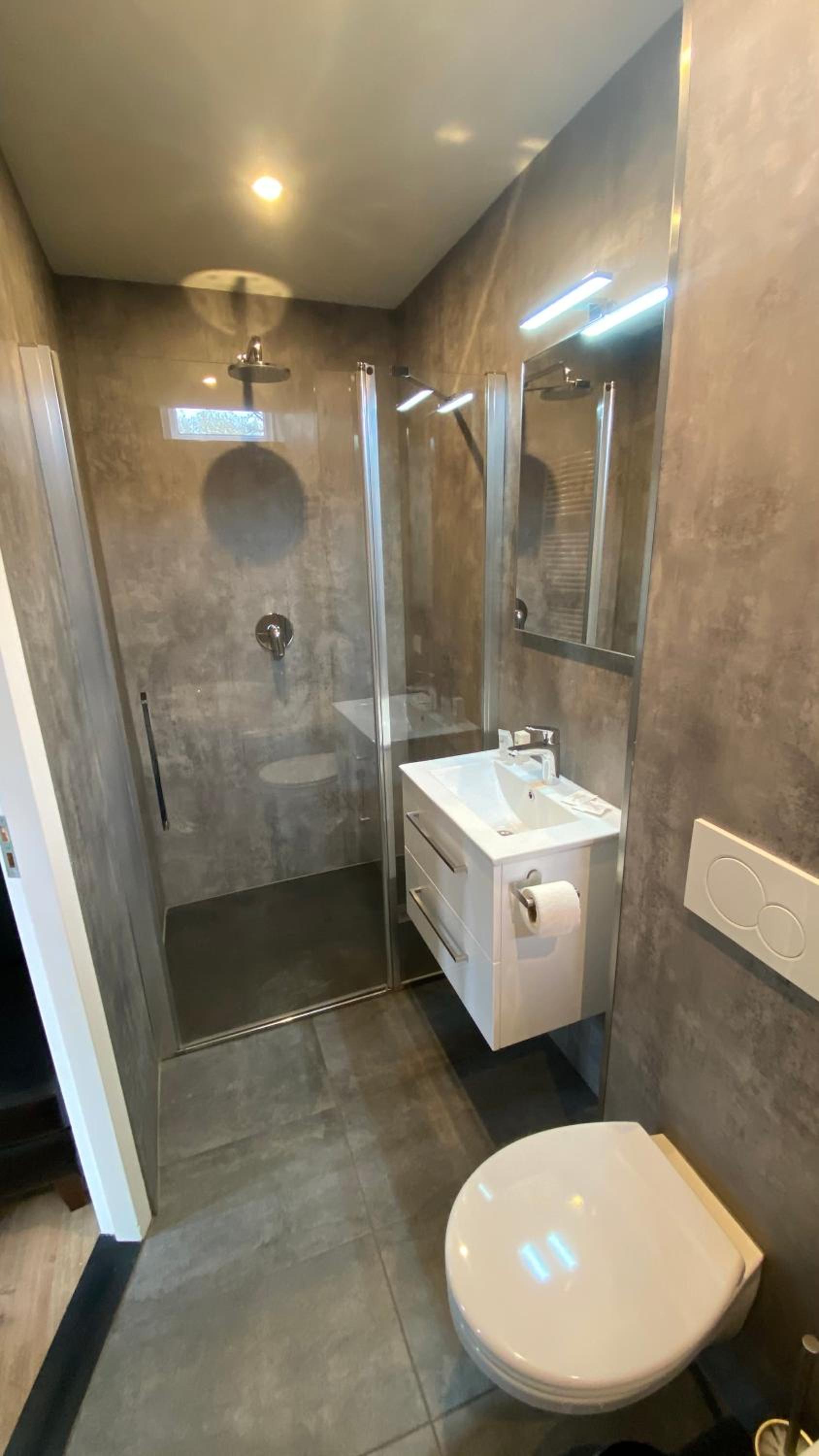 Superior Double or Twin Room with Garden View - Photo 8