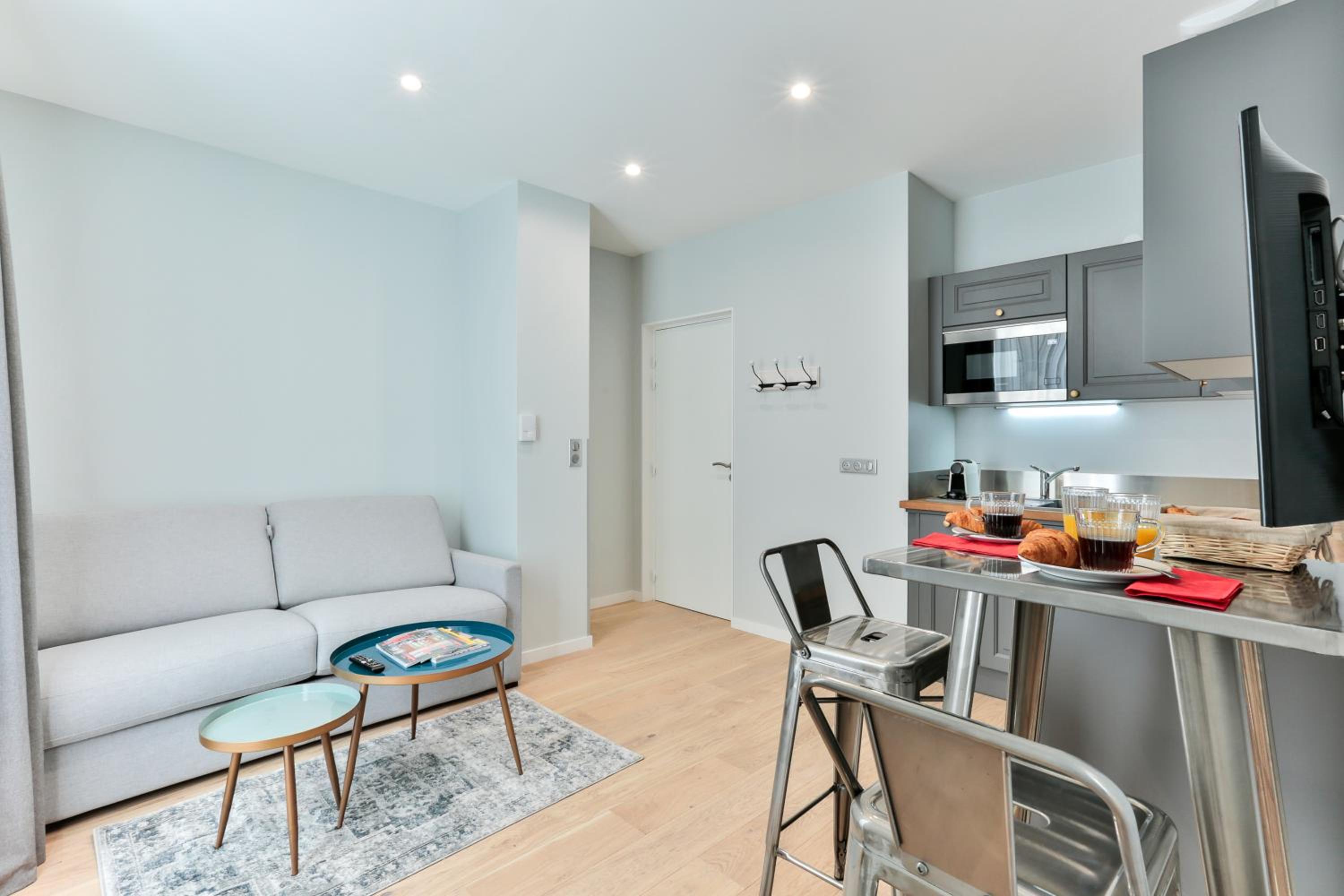 Premium Apartment 2