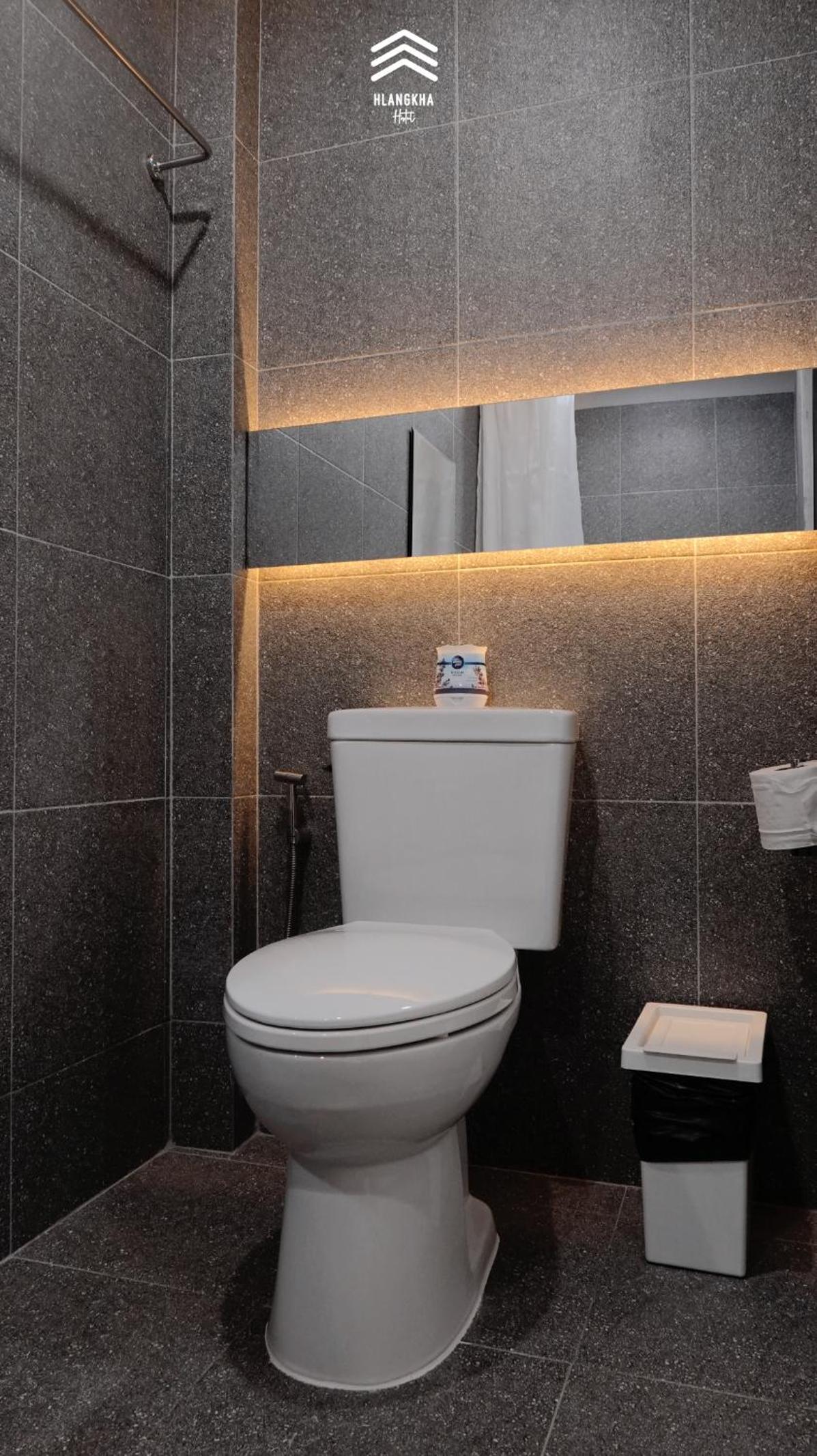 Double Room with Private Bathroom photo 2