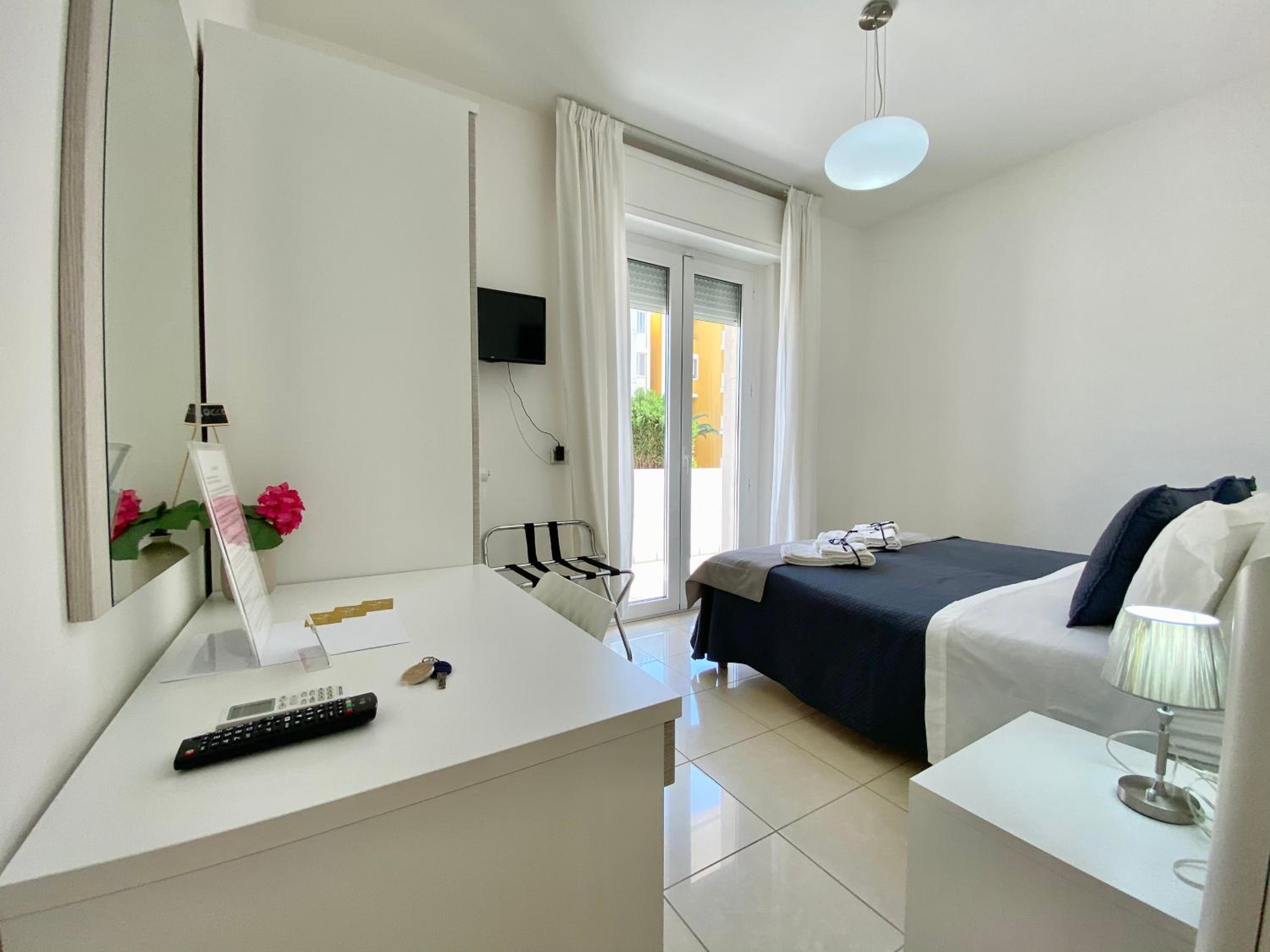 Standard Double or Twin Room with Balcony photo 2