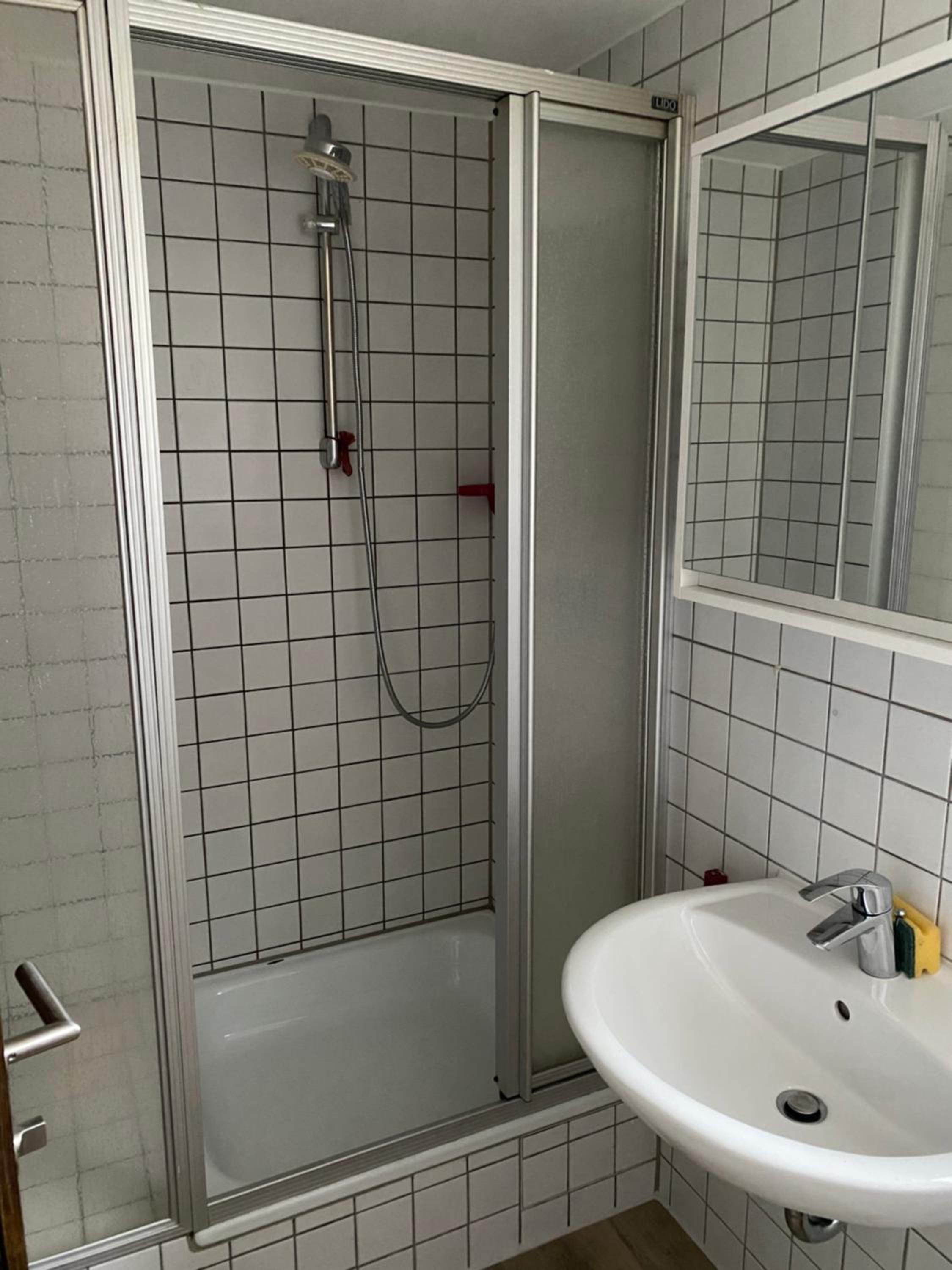 Double Room - Photo 6