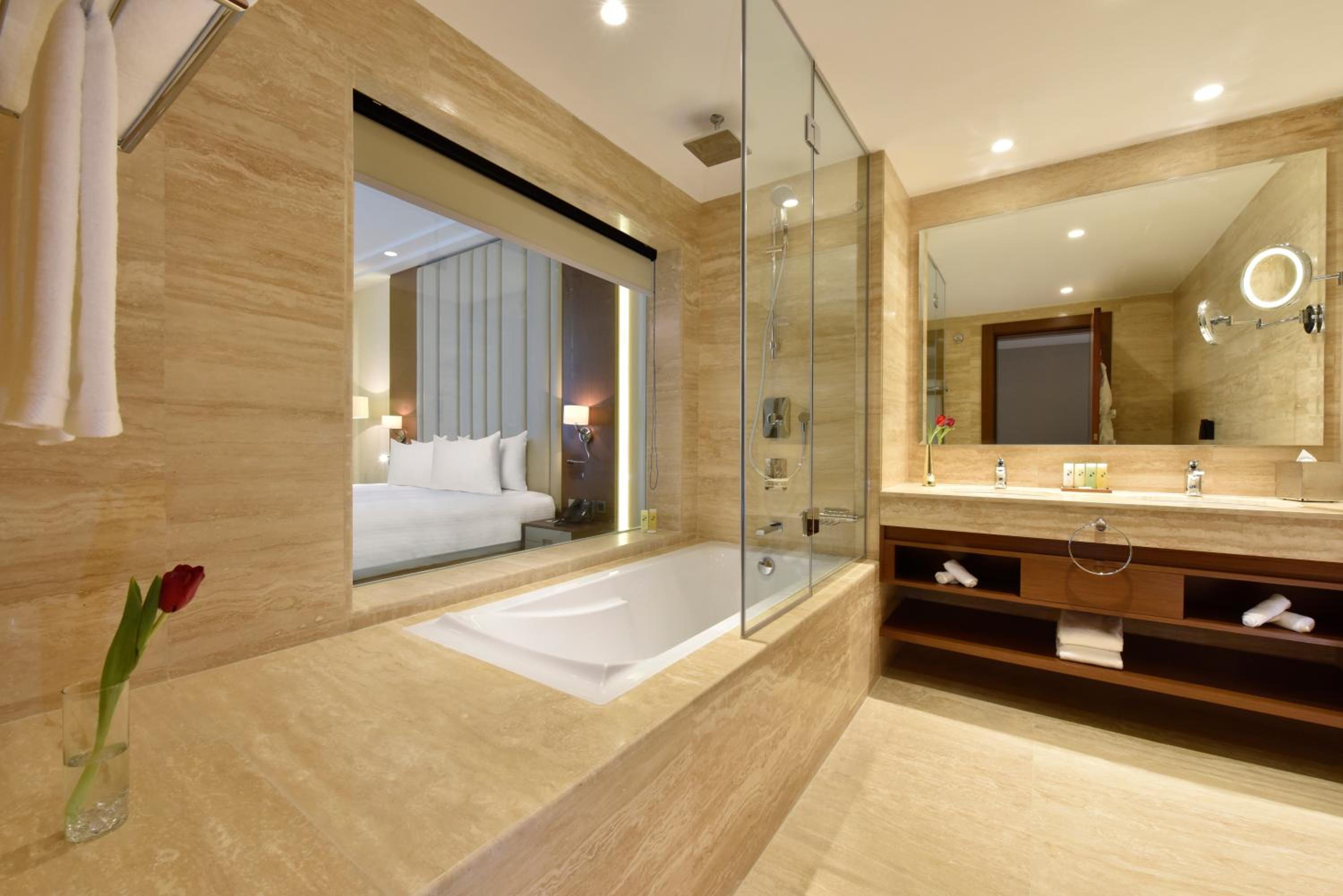 Superior Room Twin Bed - Photo 3