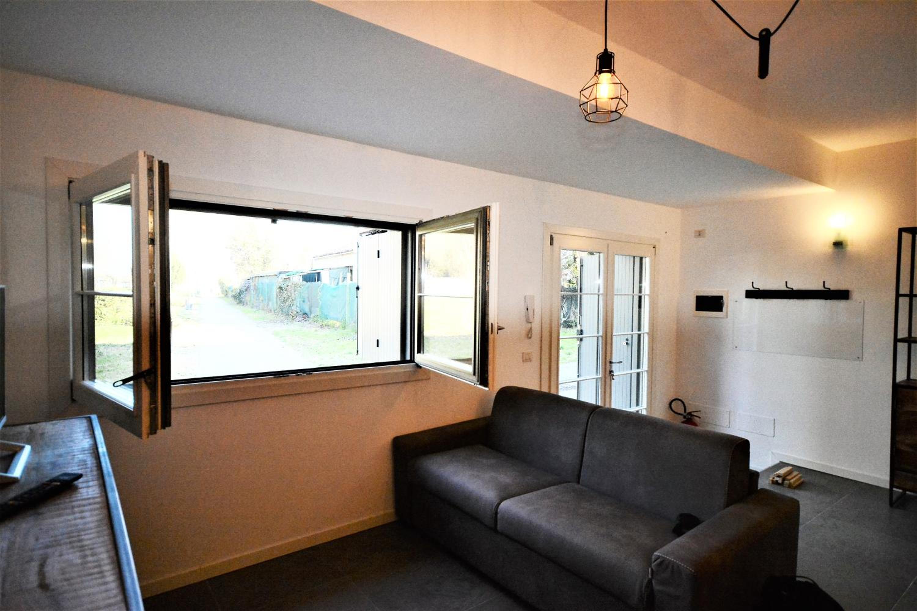 Three-Bedroom Apartment photo 1