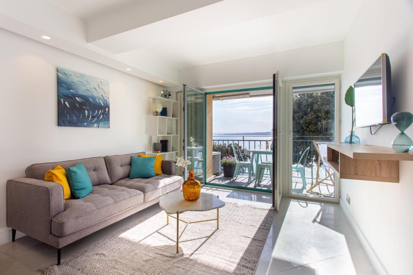 Apartment with Sea View