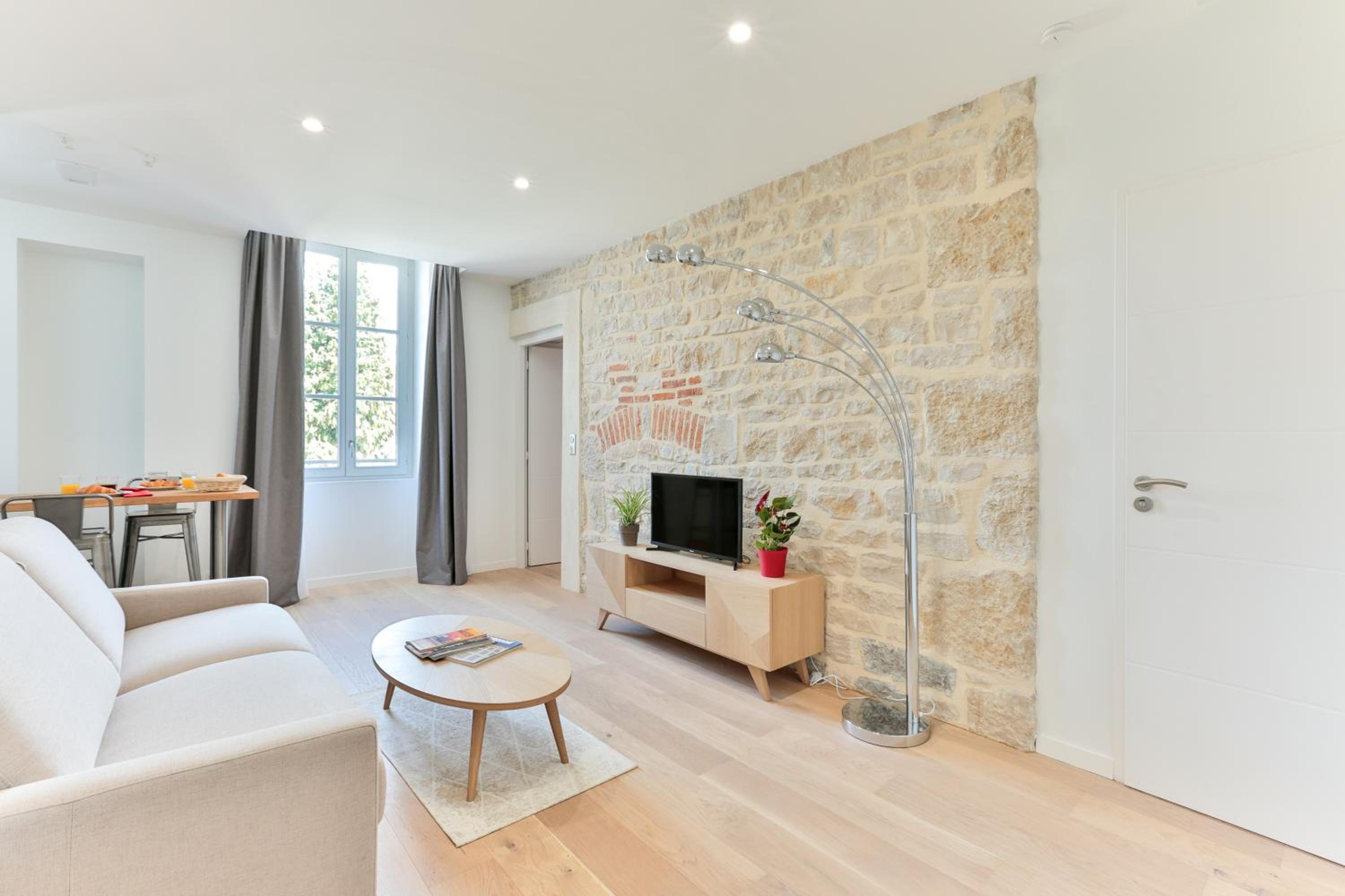 Premium Apartment 5