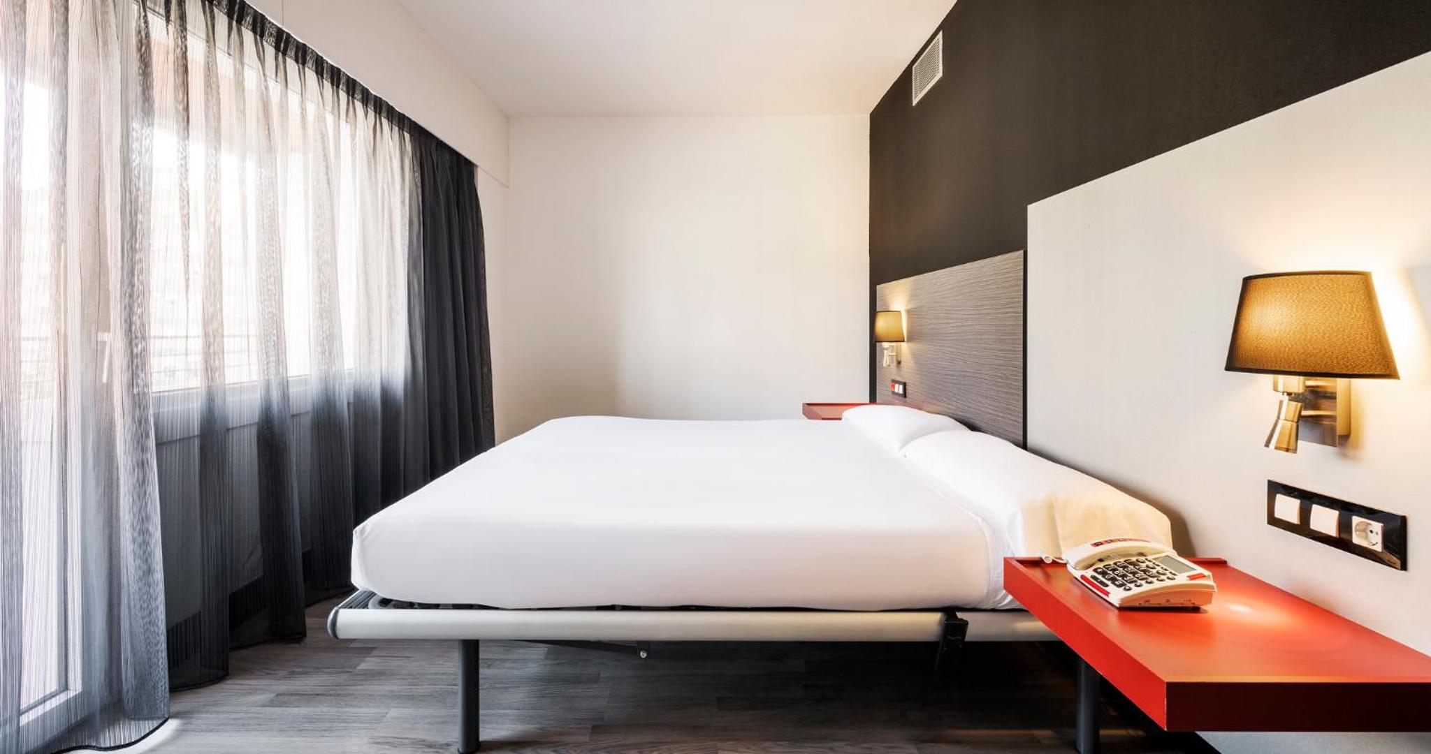 Single Room - Photo 5