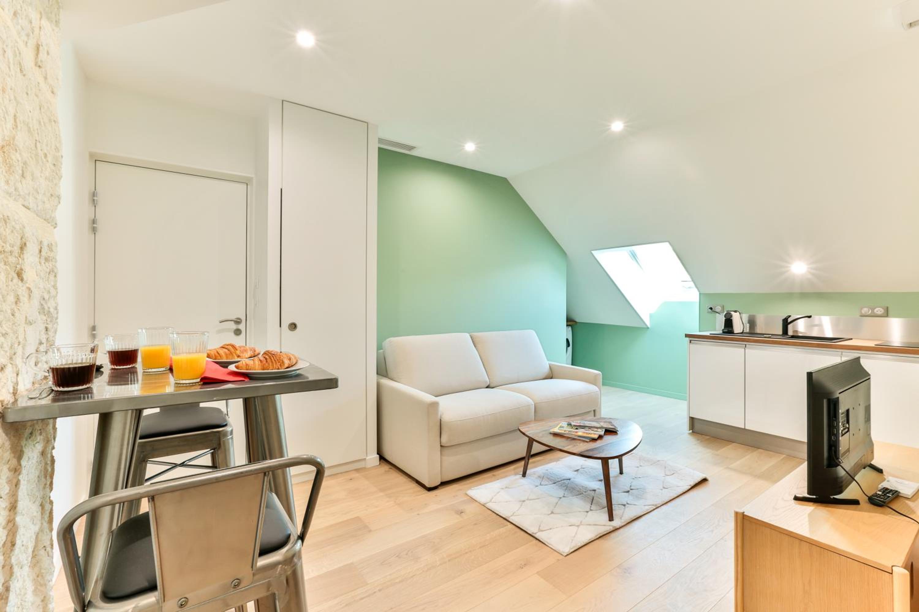 Executive Apartment 3